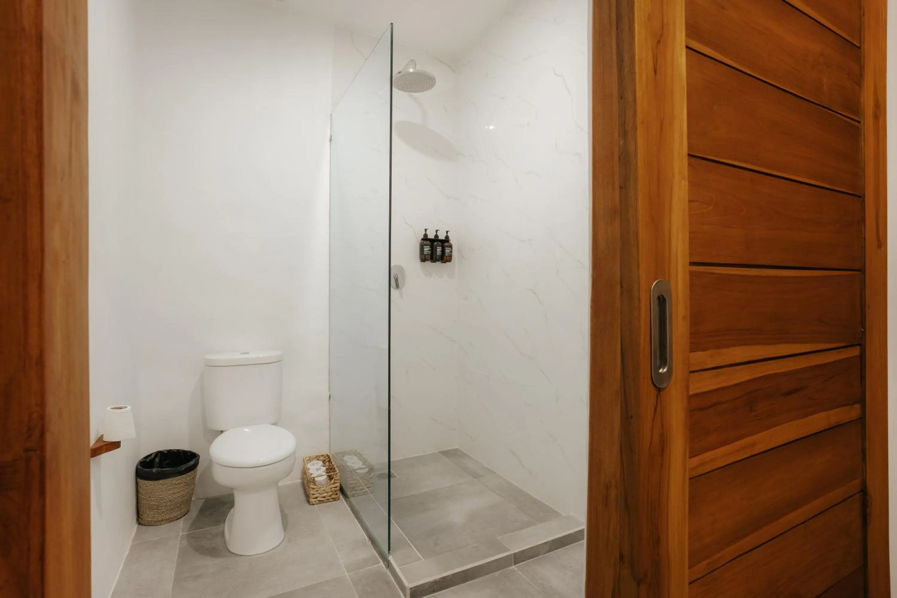 Puri Garden Hotel & Hostel