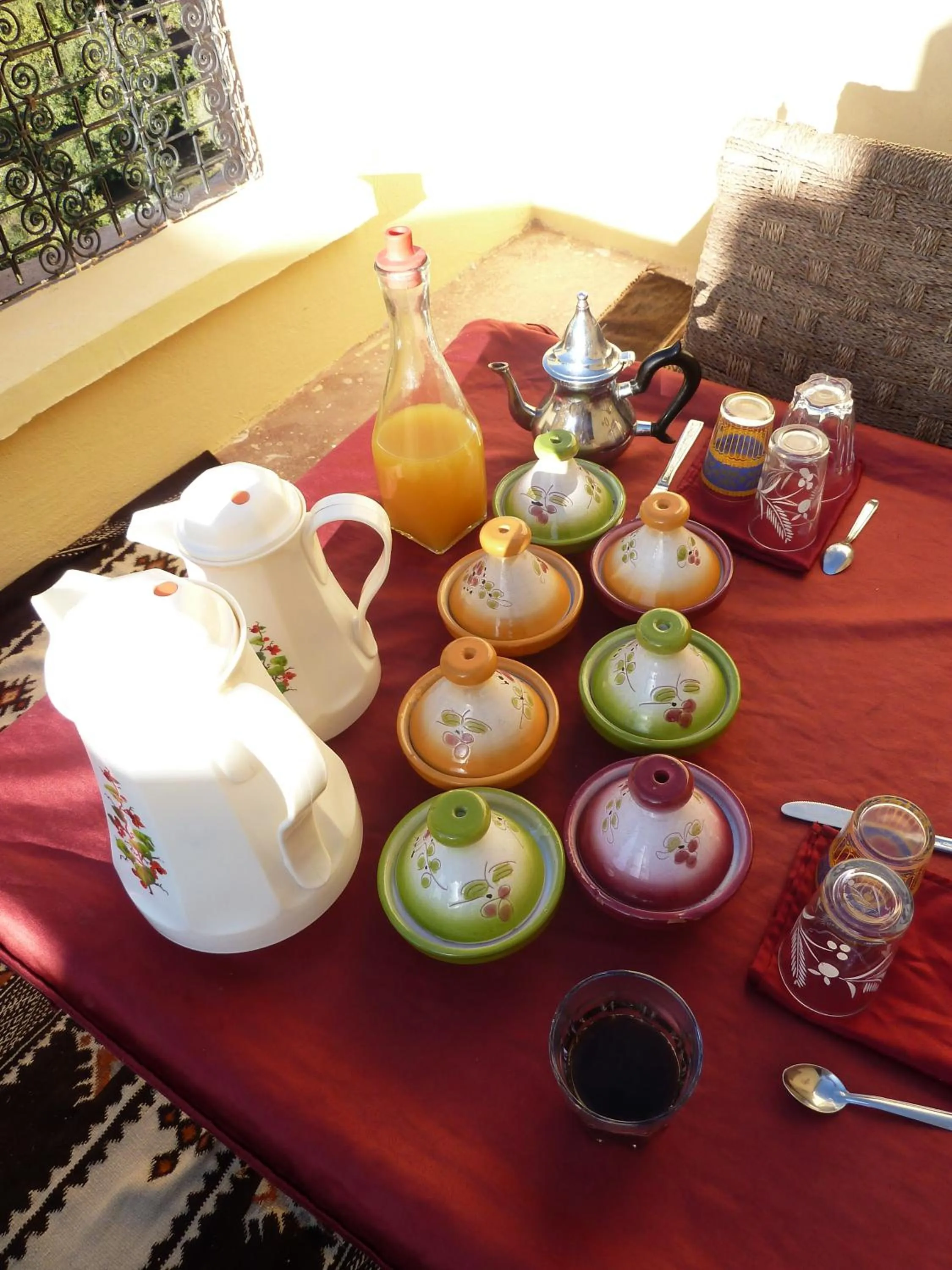 Restaurant/places to eat in Kasbah Assafar