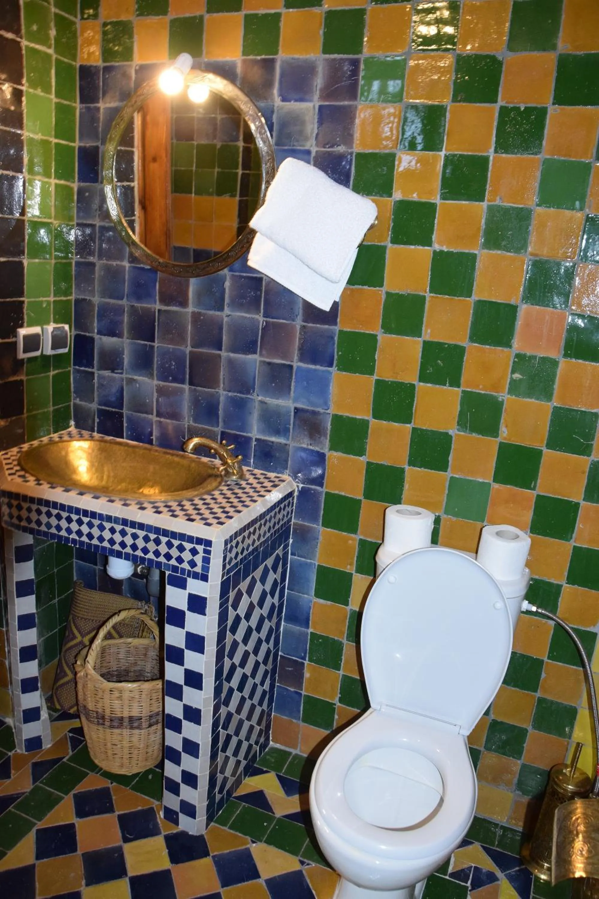 Shower in Kasbah Assafar