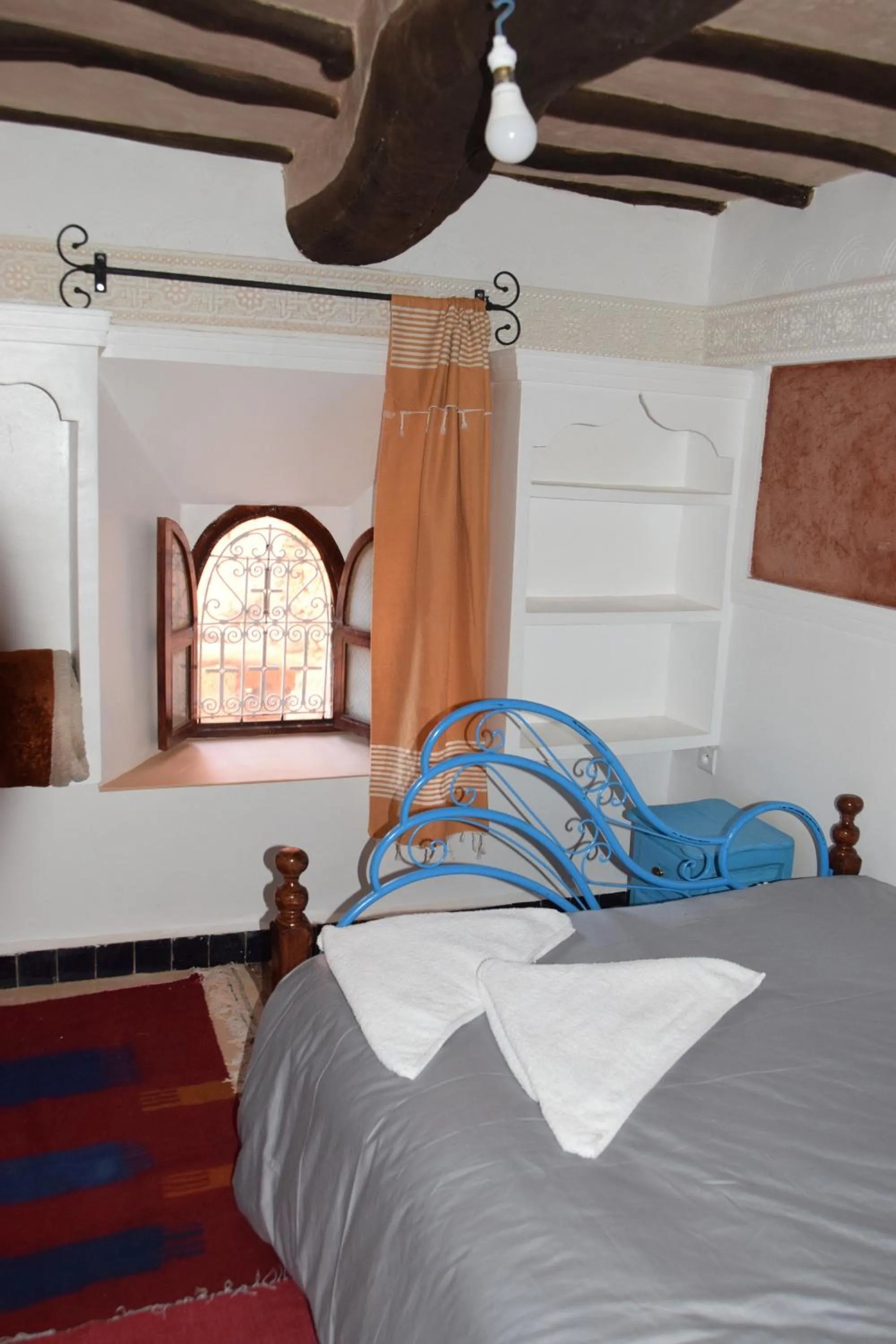 Photo of the whole room, Bed in Kasbah Assafar