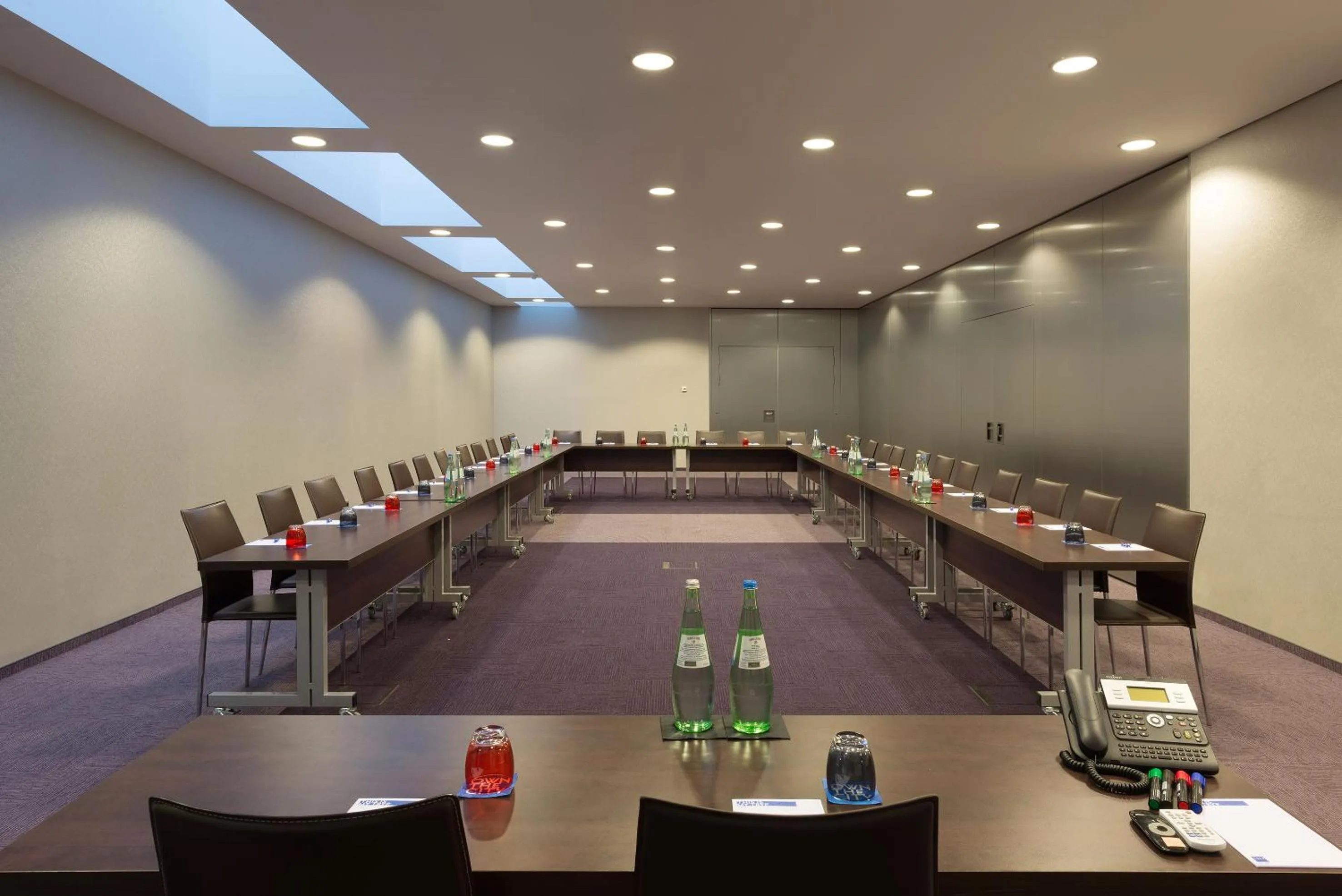 Meeting/conference room in INNSiDE by Meliá Berlin Mitte