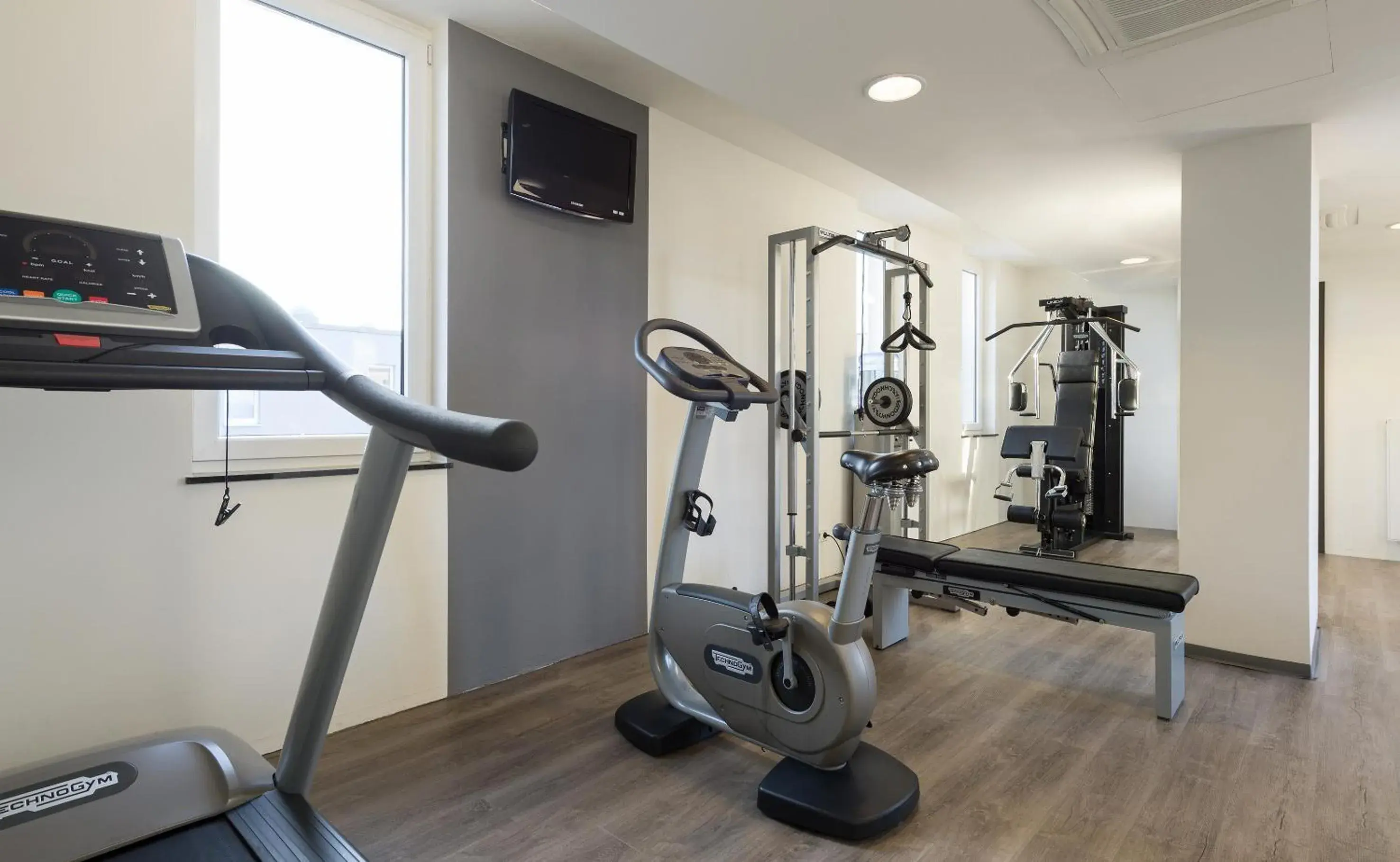 Fitness centre/facilities in INNSiDE by Meliá Berlin Mitte Fitness centre/facilities in INNSiDE by Meliá Berlin Mitte
