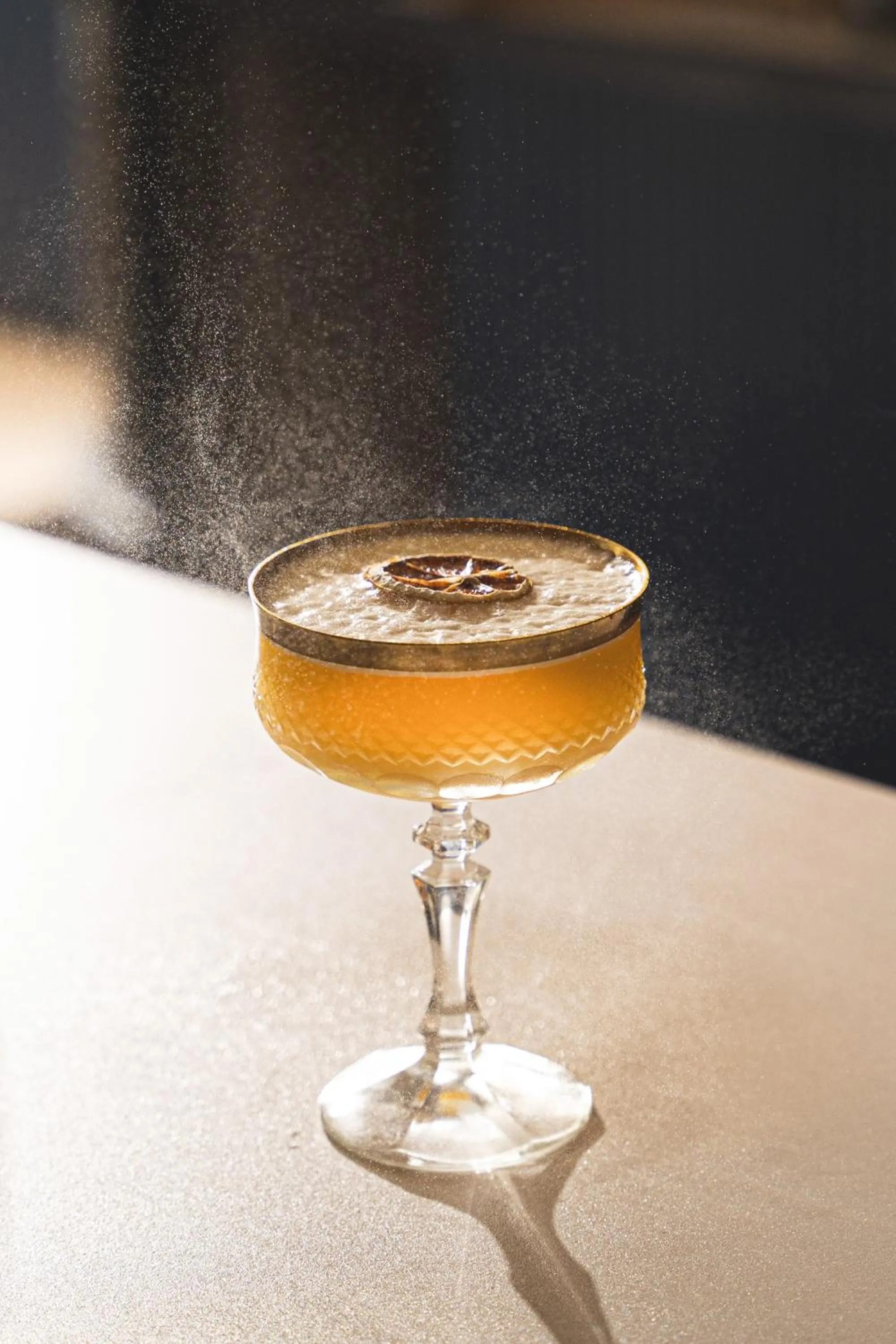 Lounge or bar in INNSiDE by Meliá Berlin Mitte