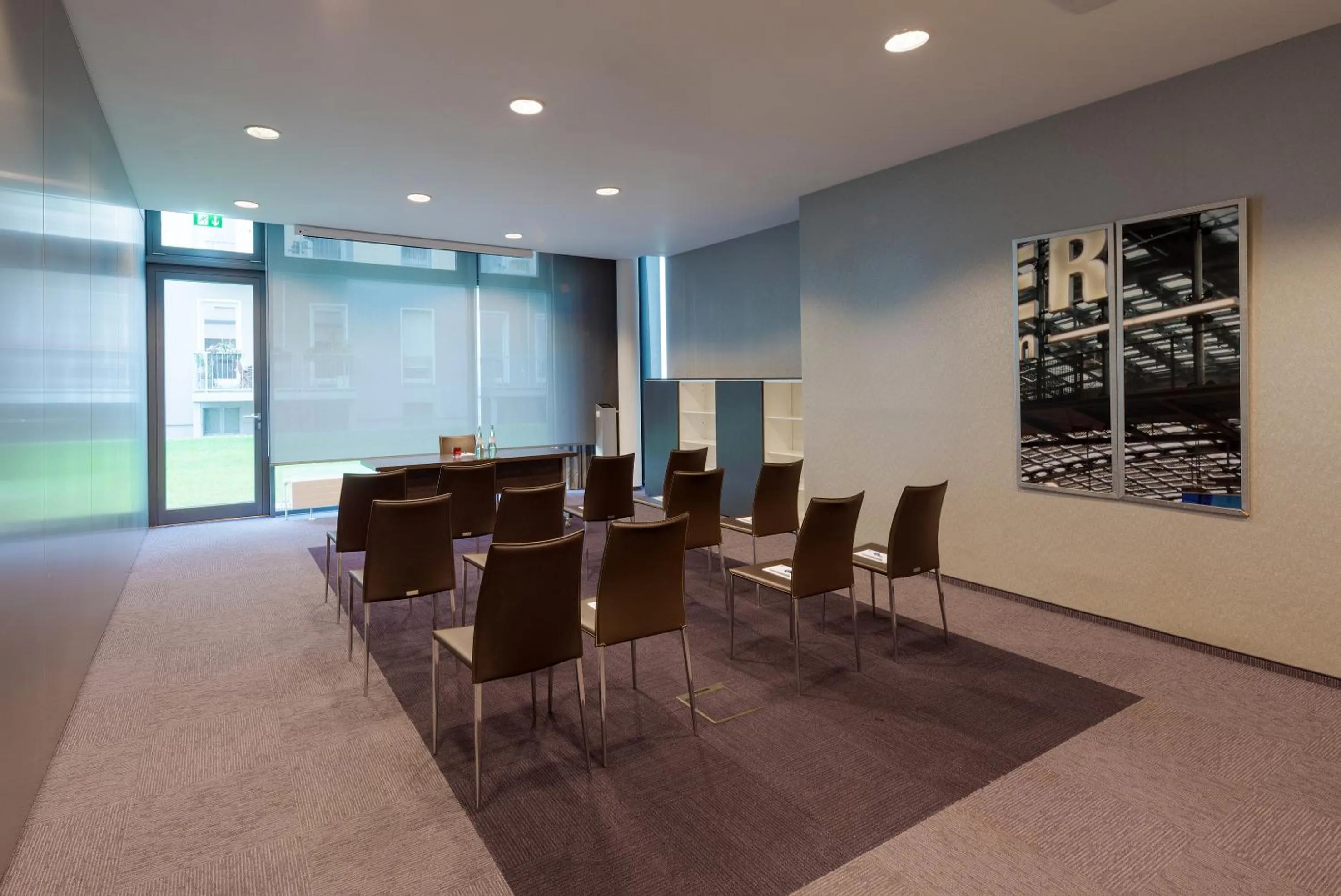 Meeting/conference room in INNSiDE by Meliá Berlin Mitte