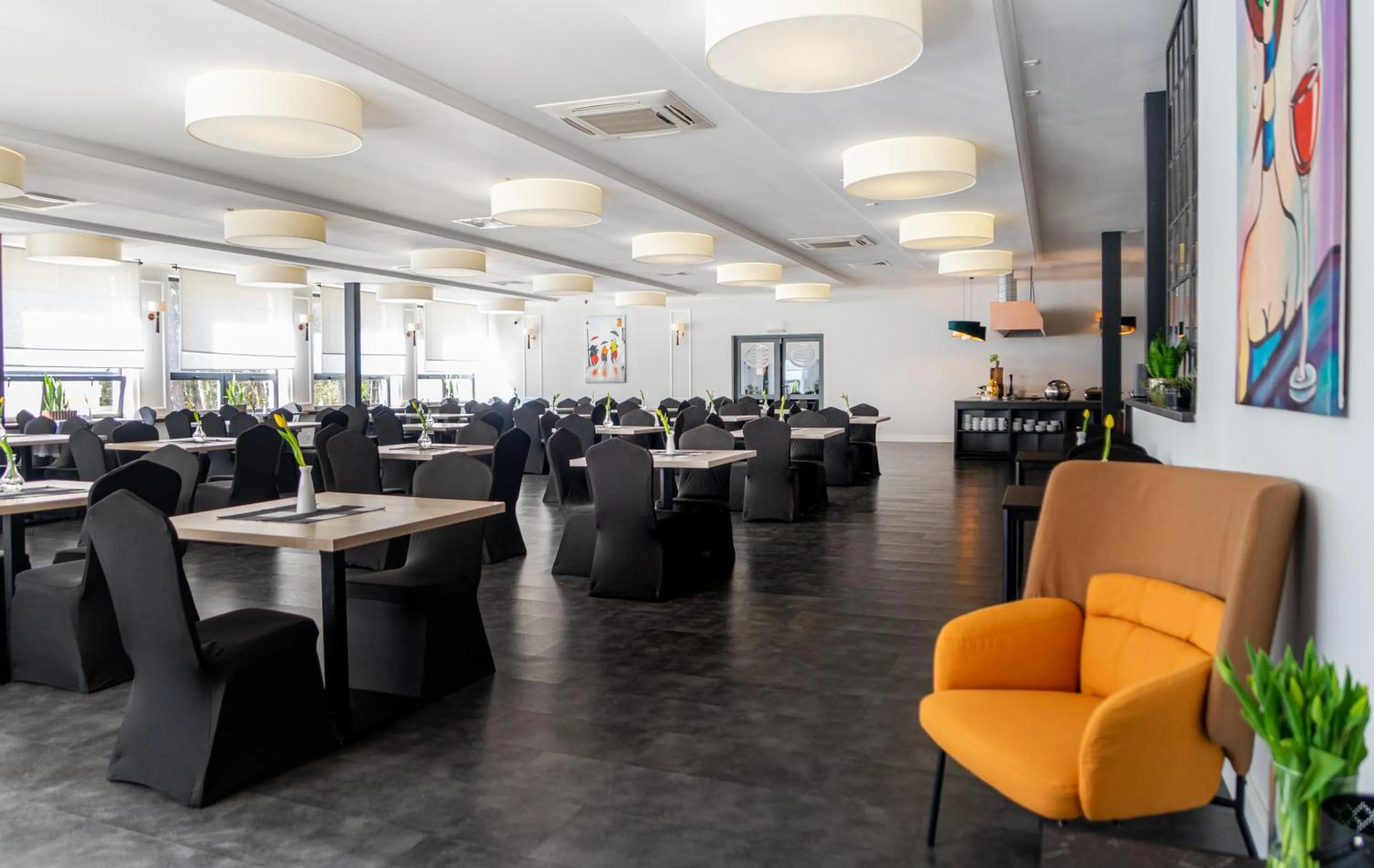 Restaurant/places to eat in Marena Wellness & Spa