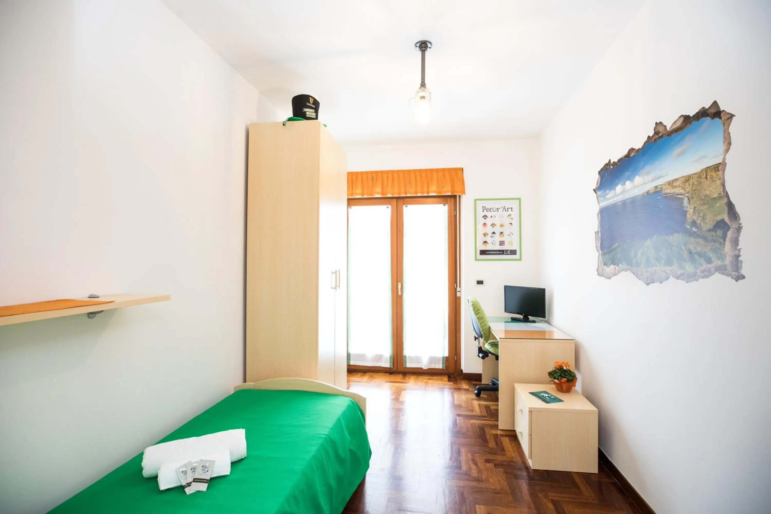 Single Room with Shared Bathroom - single occupancy in Moi Moi B&B