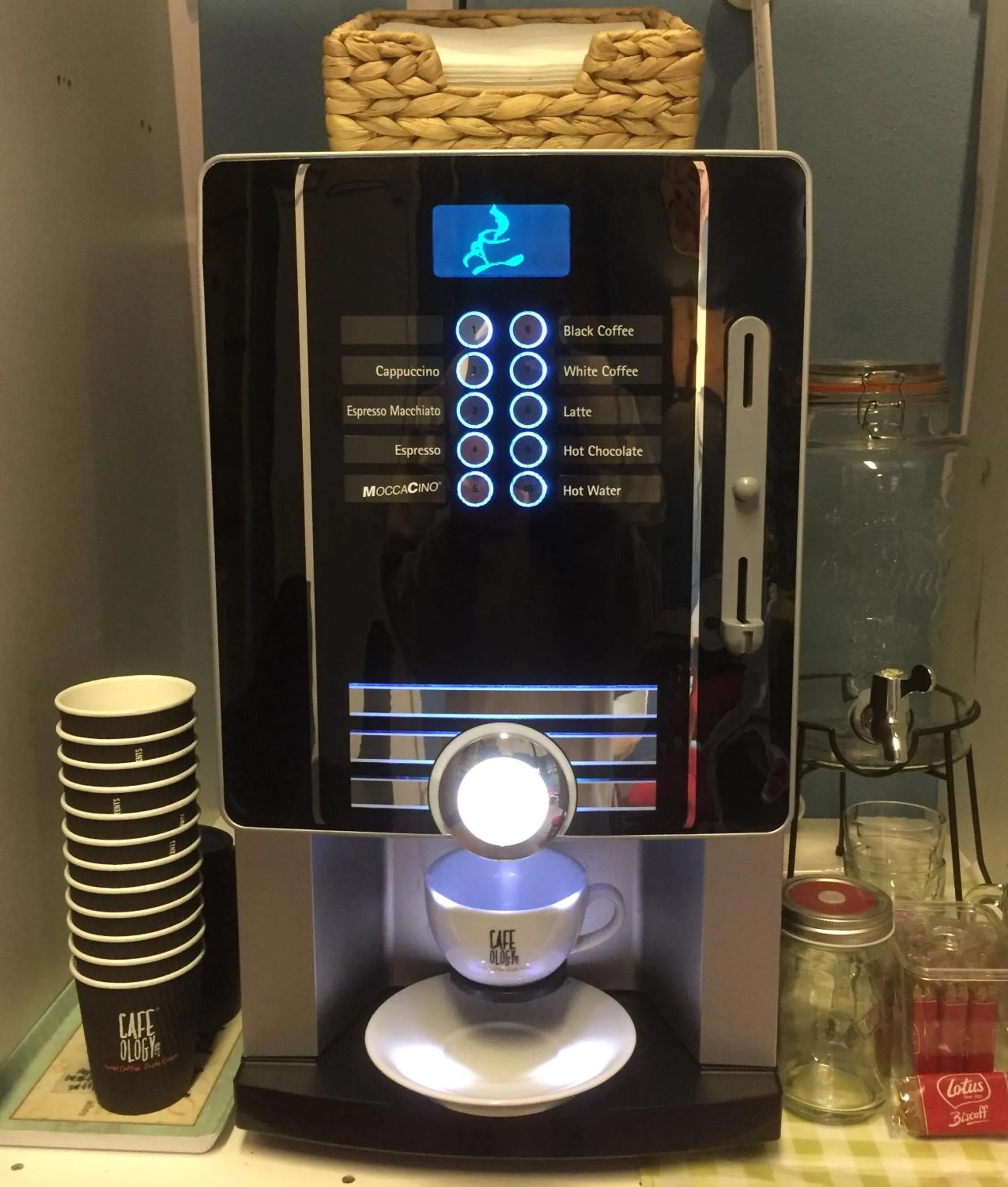 Non alcoholic drinks in Hull Trinity Backpackers