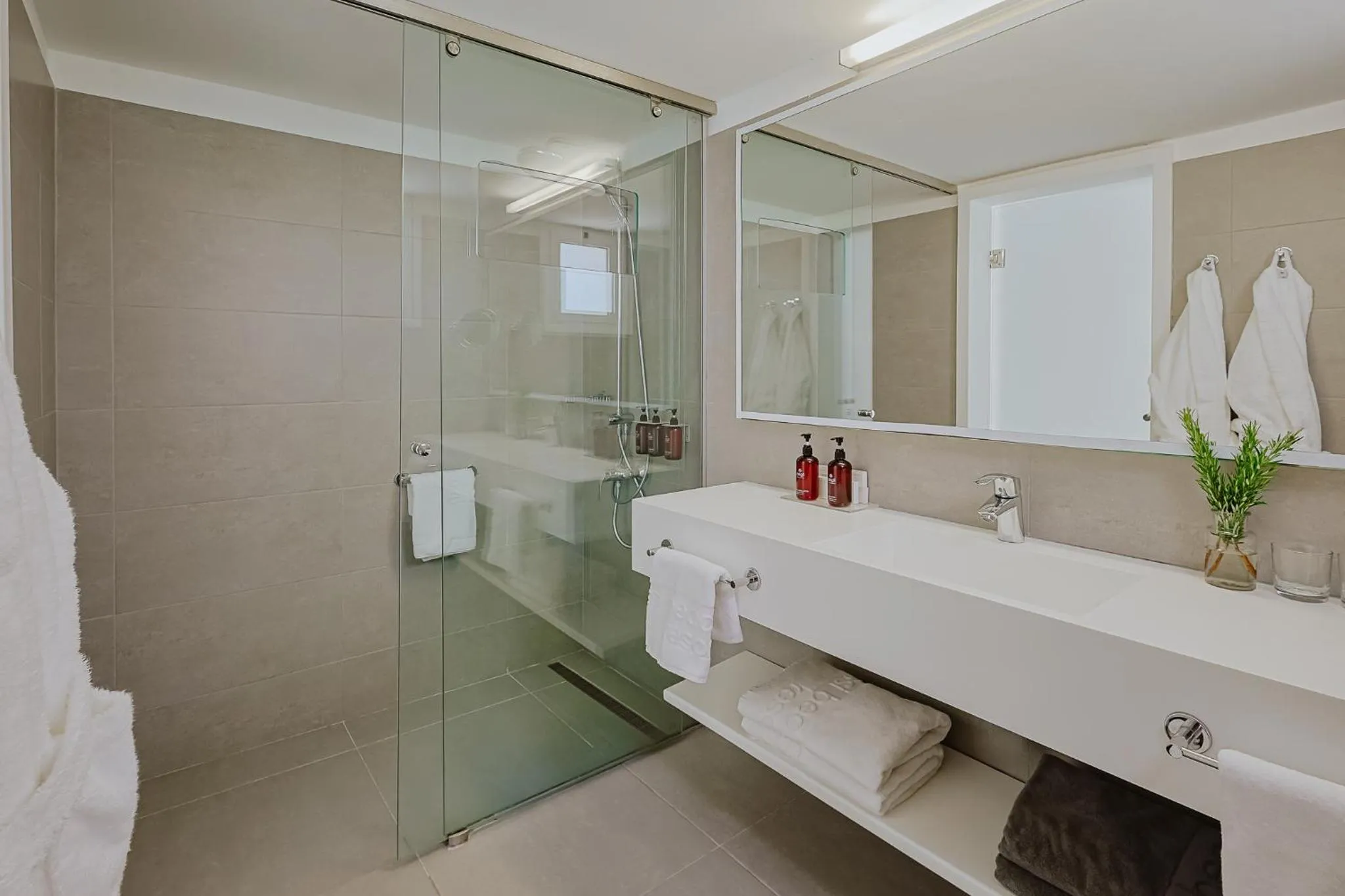 Bathroom in Nissi Beach Resort