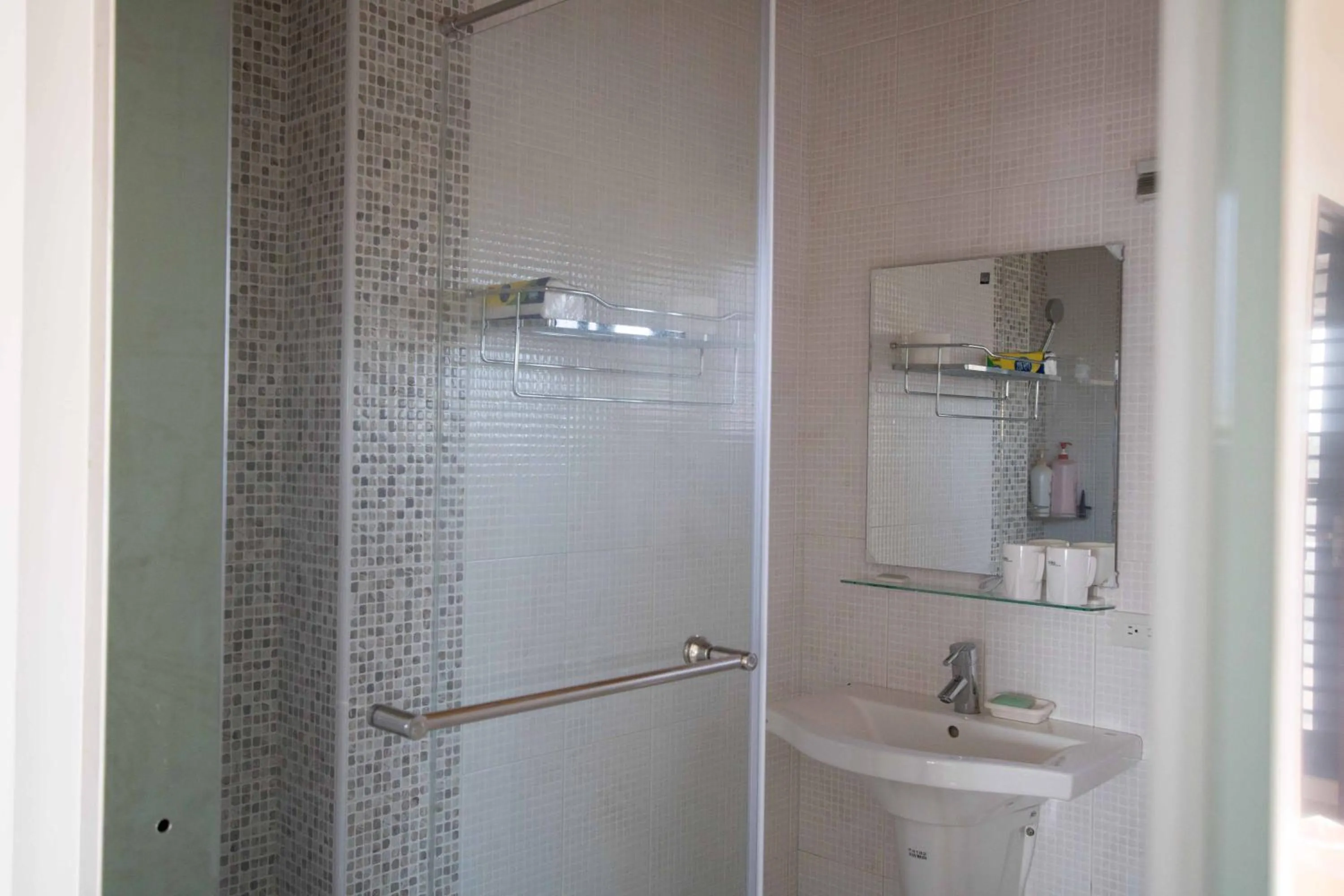 Bathroom in Sailing Inn