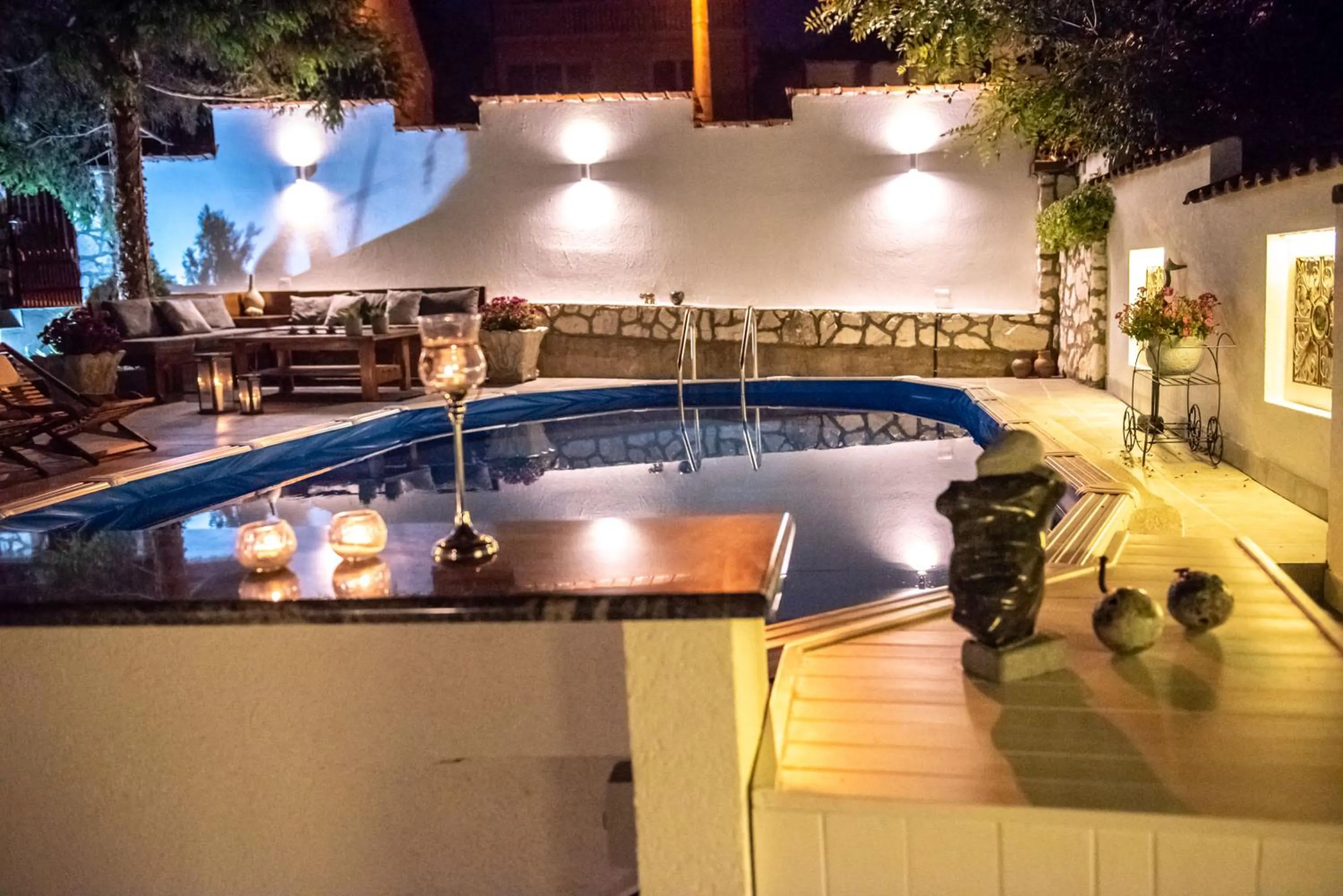 Swimming pool in Vila Mila