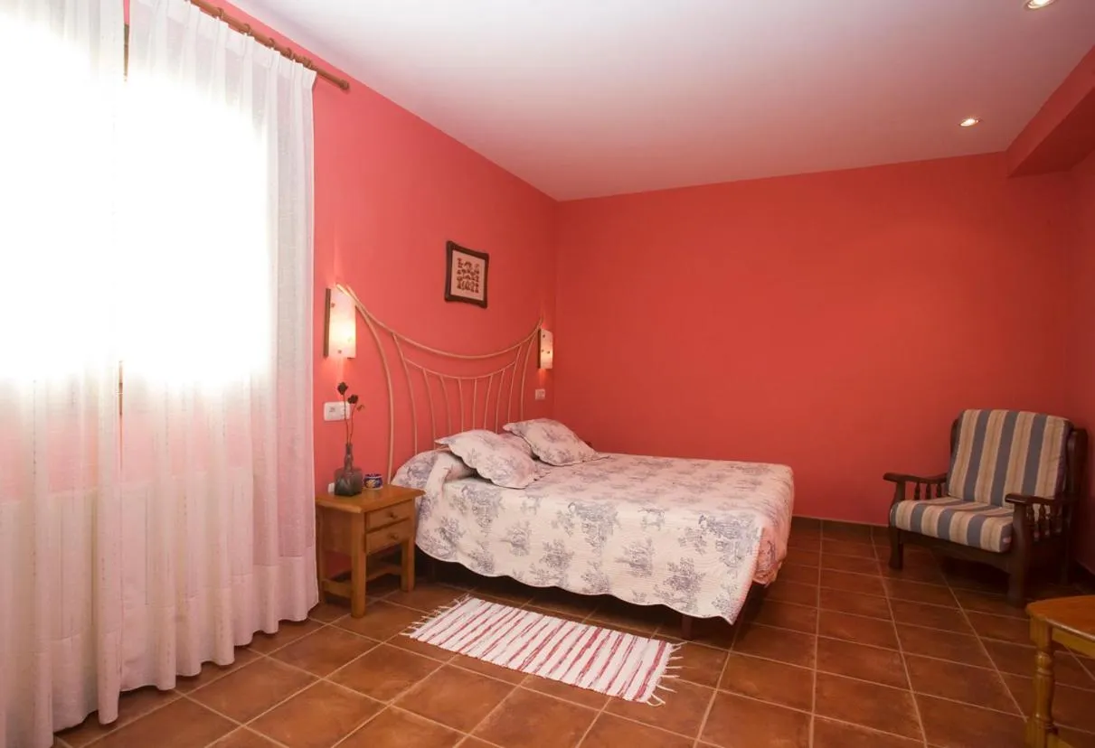 Photo of the whole room in Hotel Rural Suquin