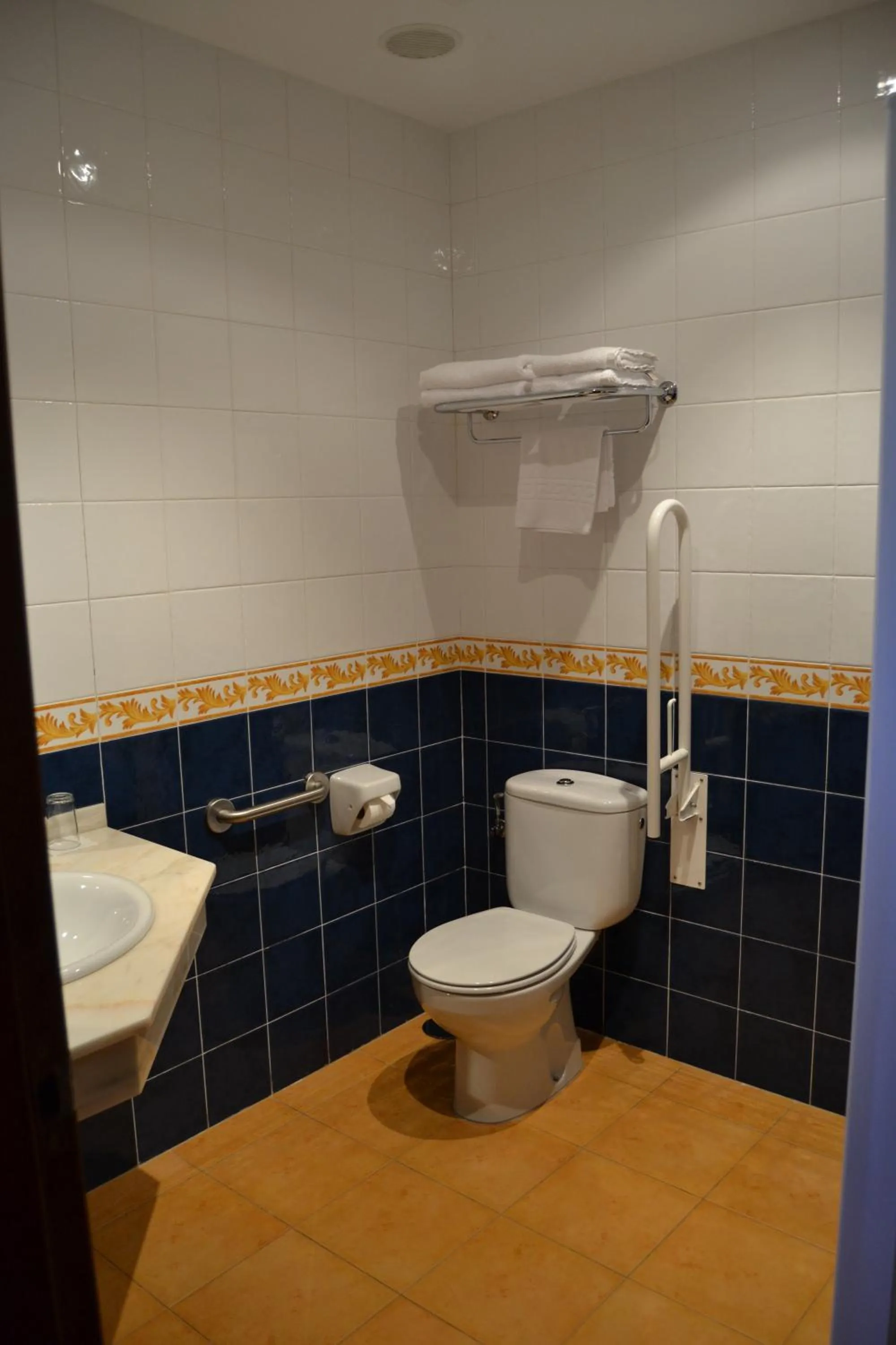 Bathroom in Hotel Rural Suquin