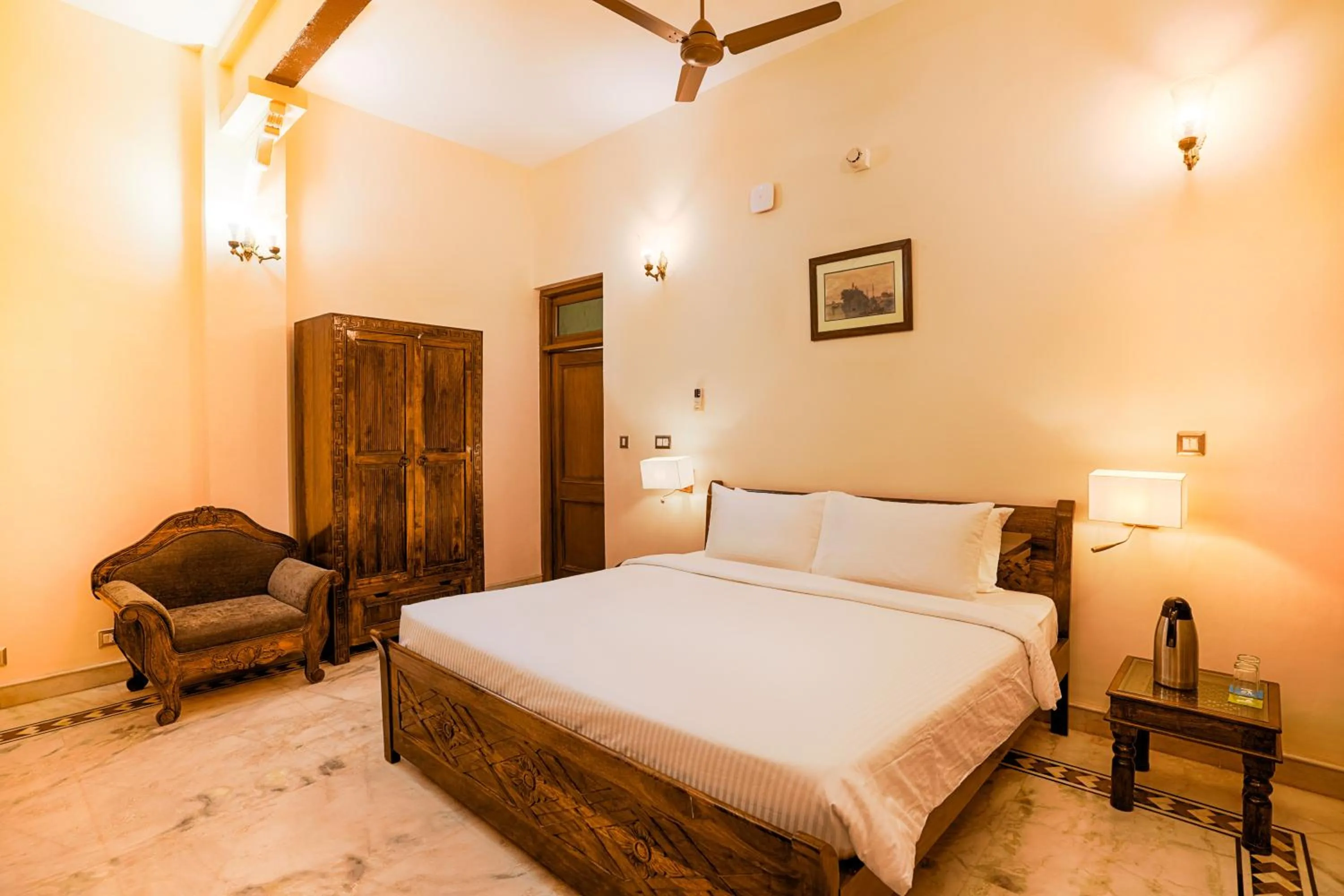 Bed in Club Mahindra Bharatpur