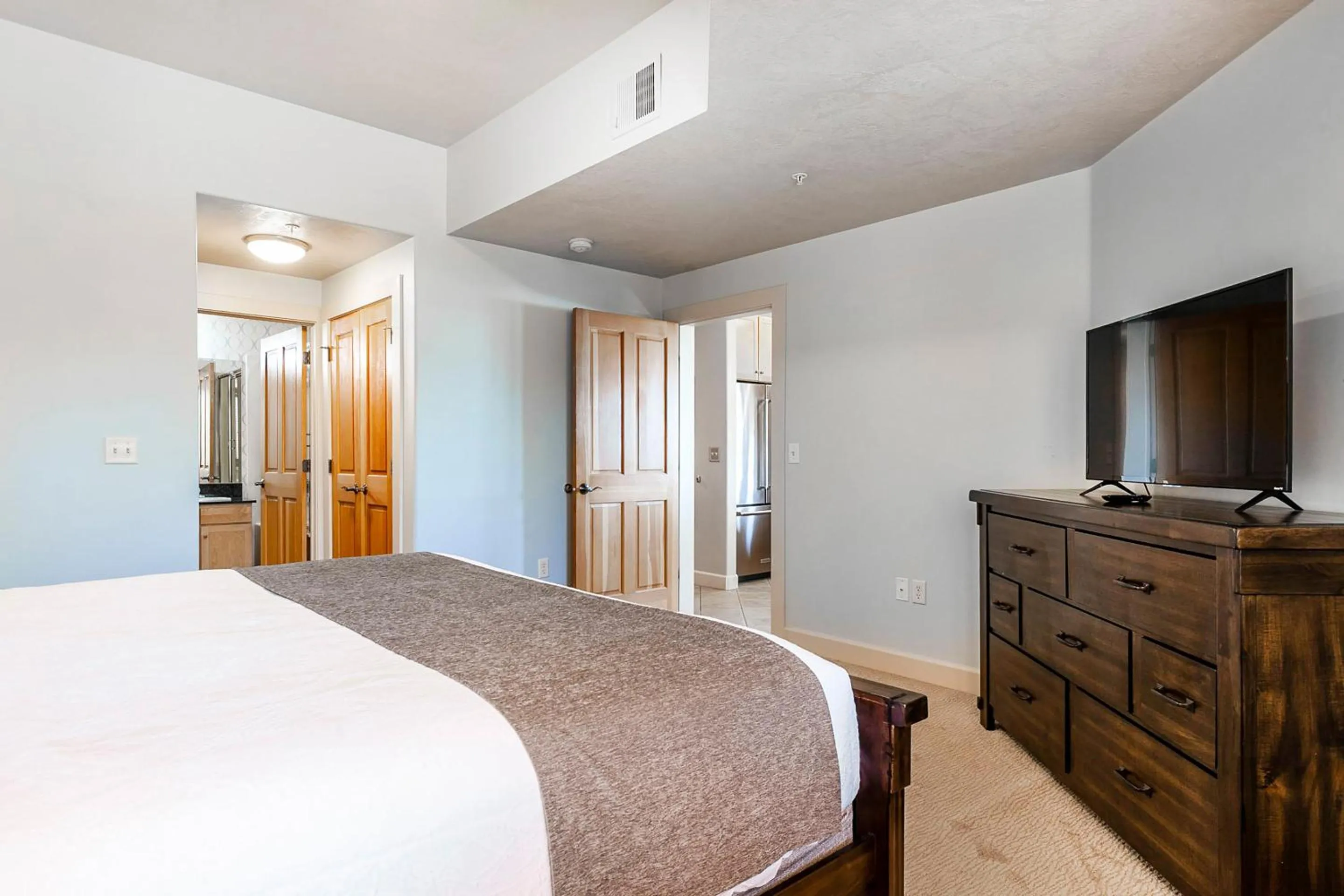 Bedroom, Bed in Crestview Condominiums by All Seasons Resort Lodging