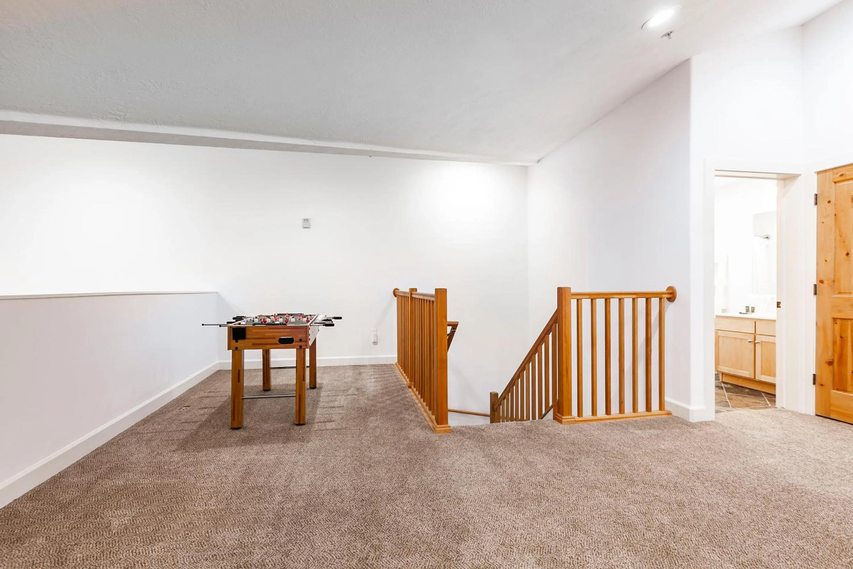 Living room in Crestview Condominiums by All Seasons Resort Lodging