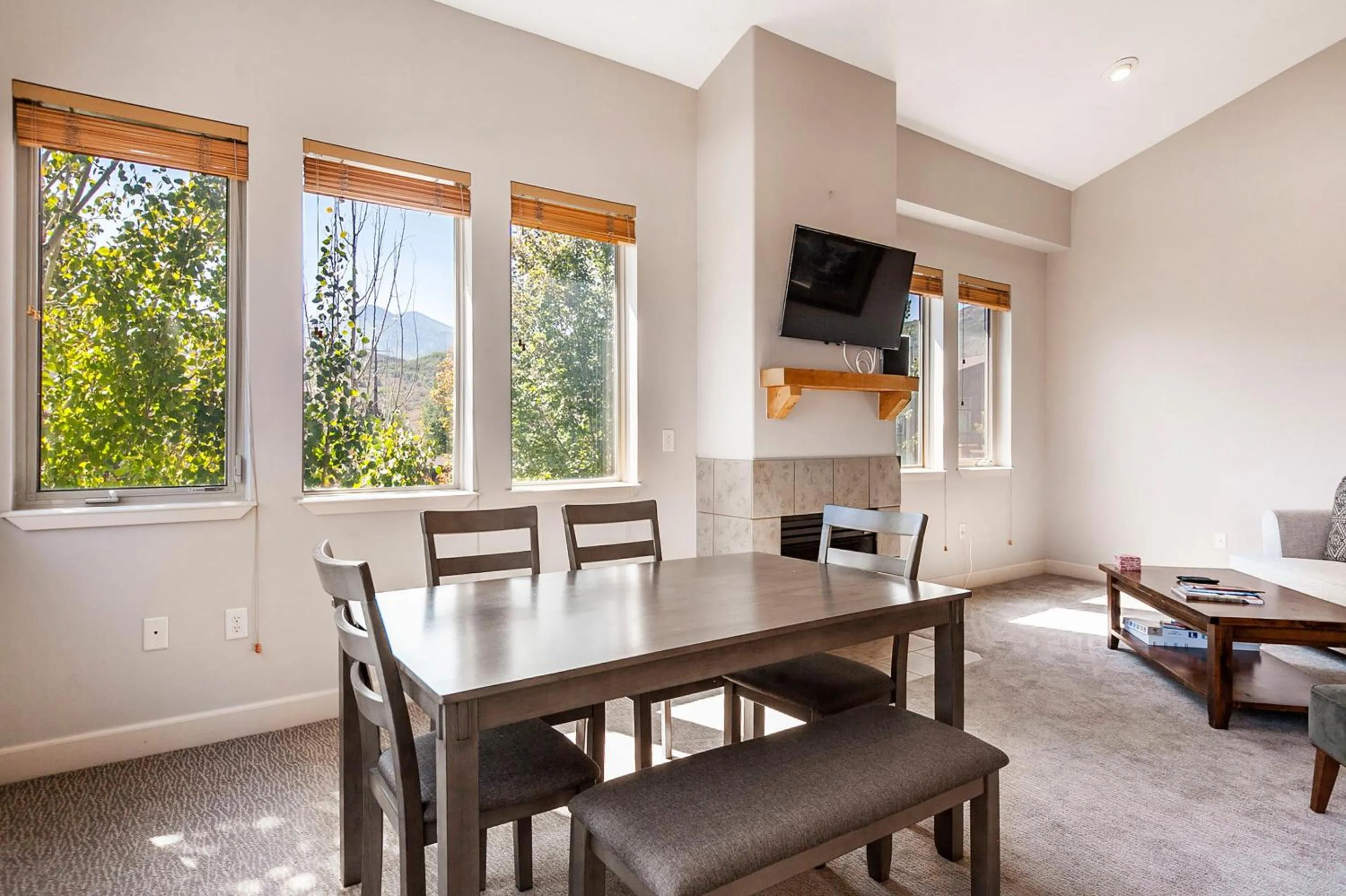 Living room in Crestview Condominiums by All Seasons Resort Lodging