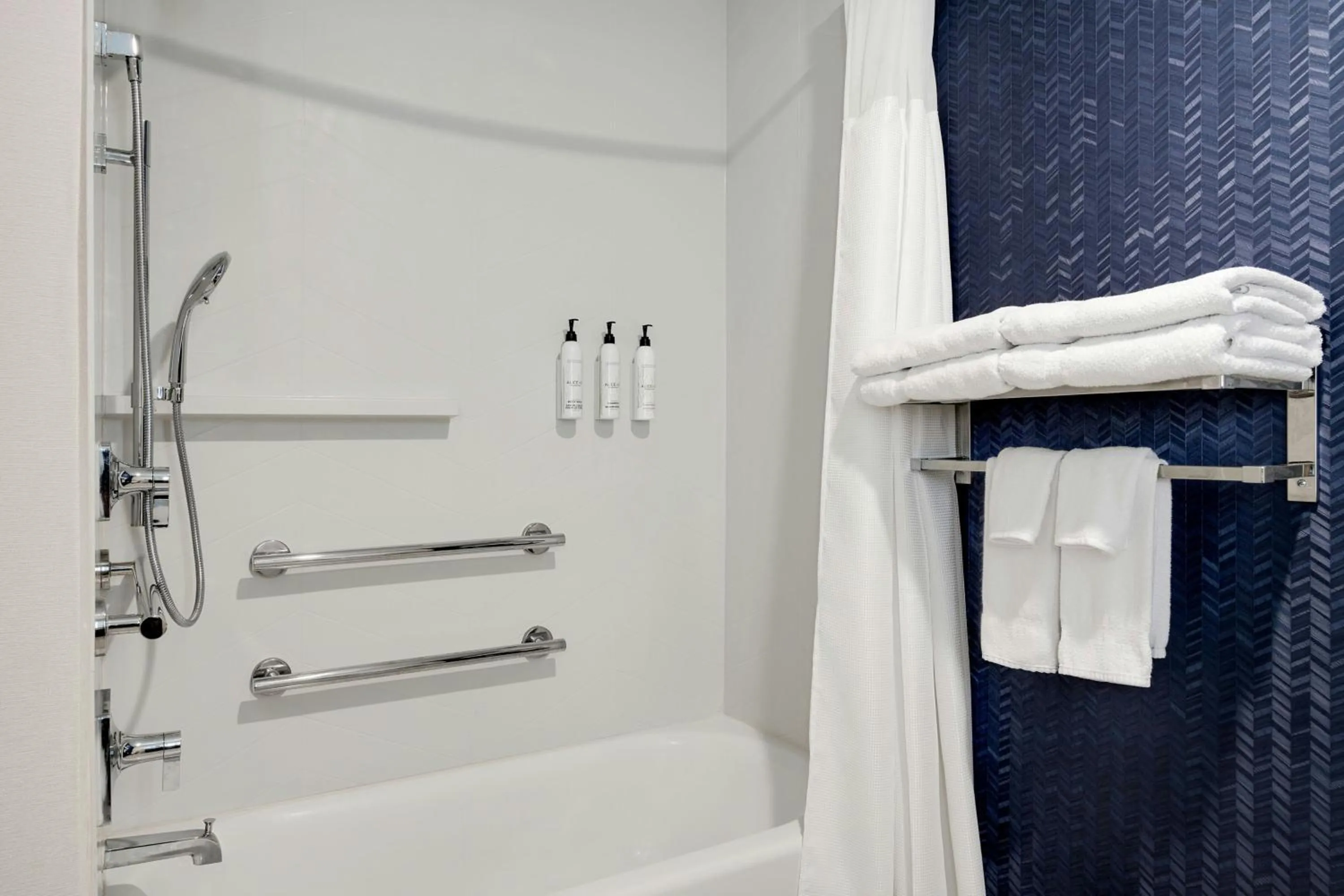 Bathroom in Fairfield Inn & Suites Bloomington