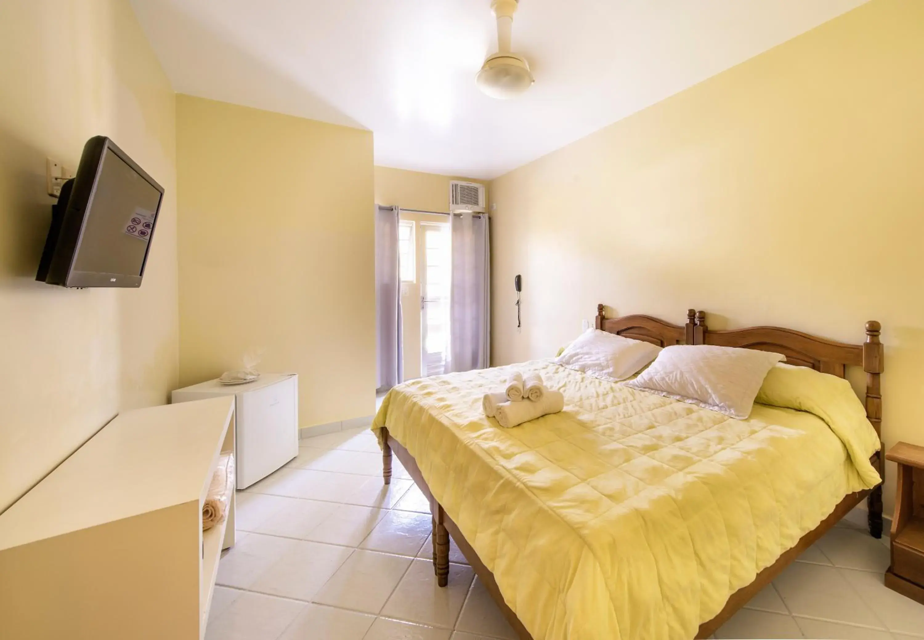Double or Twin Room with Balcony in Costabela Apart Hotel e Pousada Double or Twin Room with Balcony in Costabela Apart Hotel e Pousada