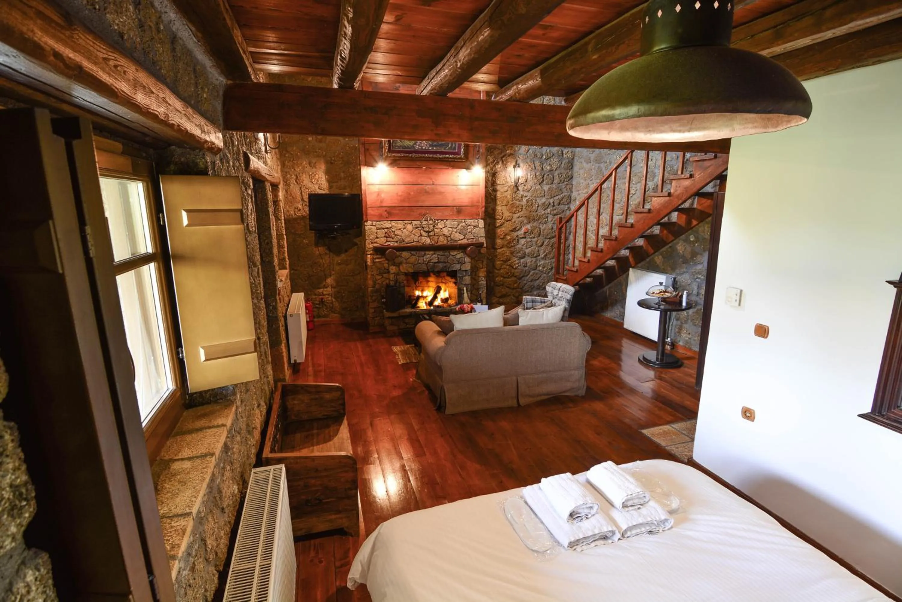 Bed in Pera Alonia Guest House