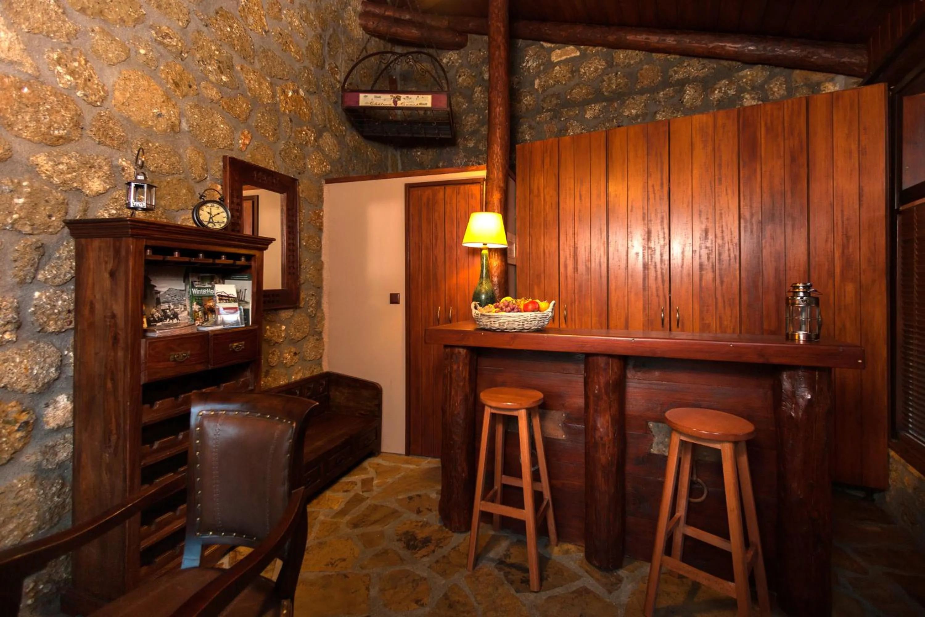 Lounge or bar in Pera Alonia Guest House