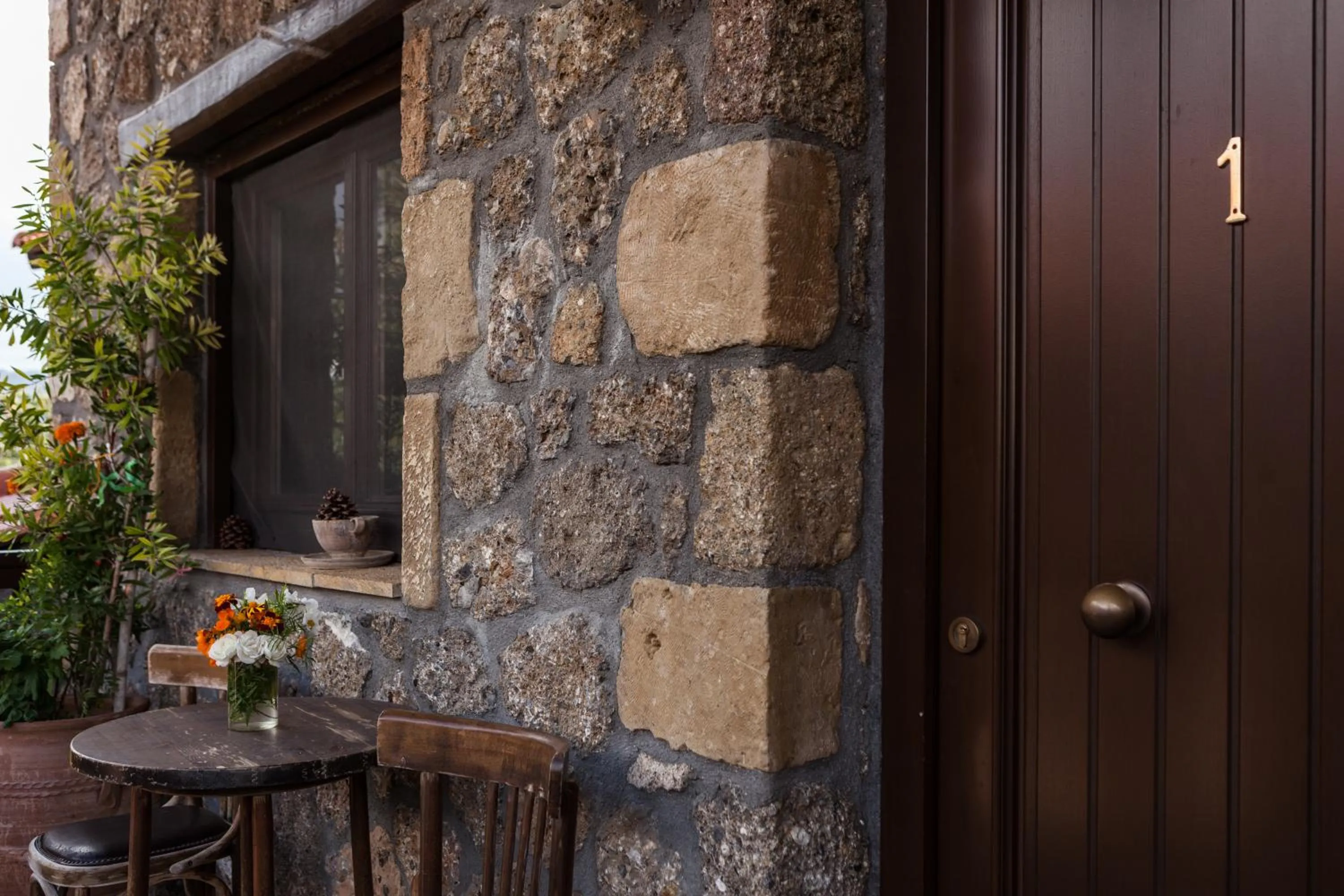 Decorative detail in Pera Alonia Guest House