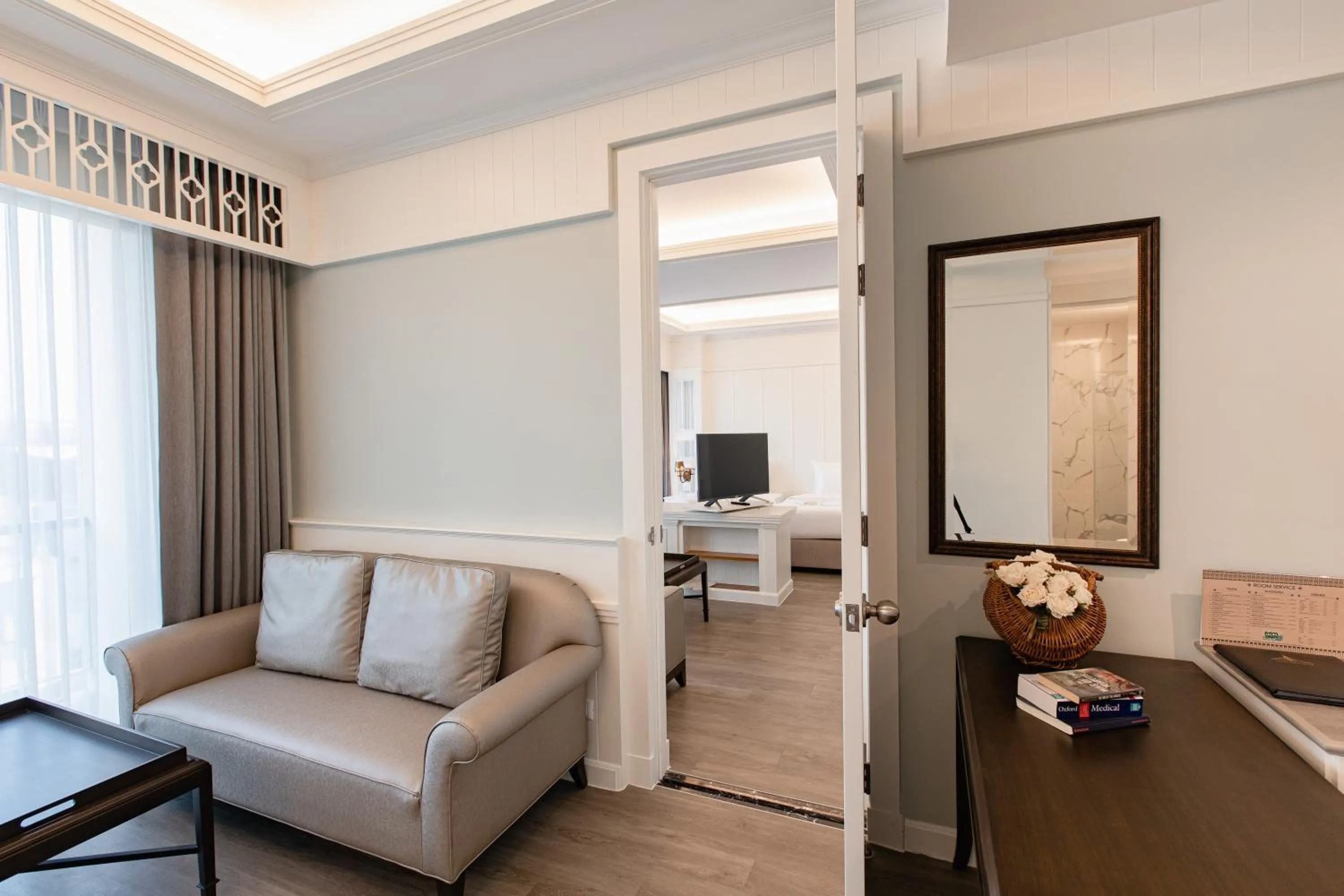 Seating area in Siam Tharadol