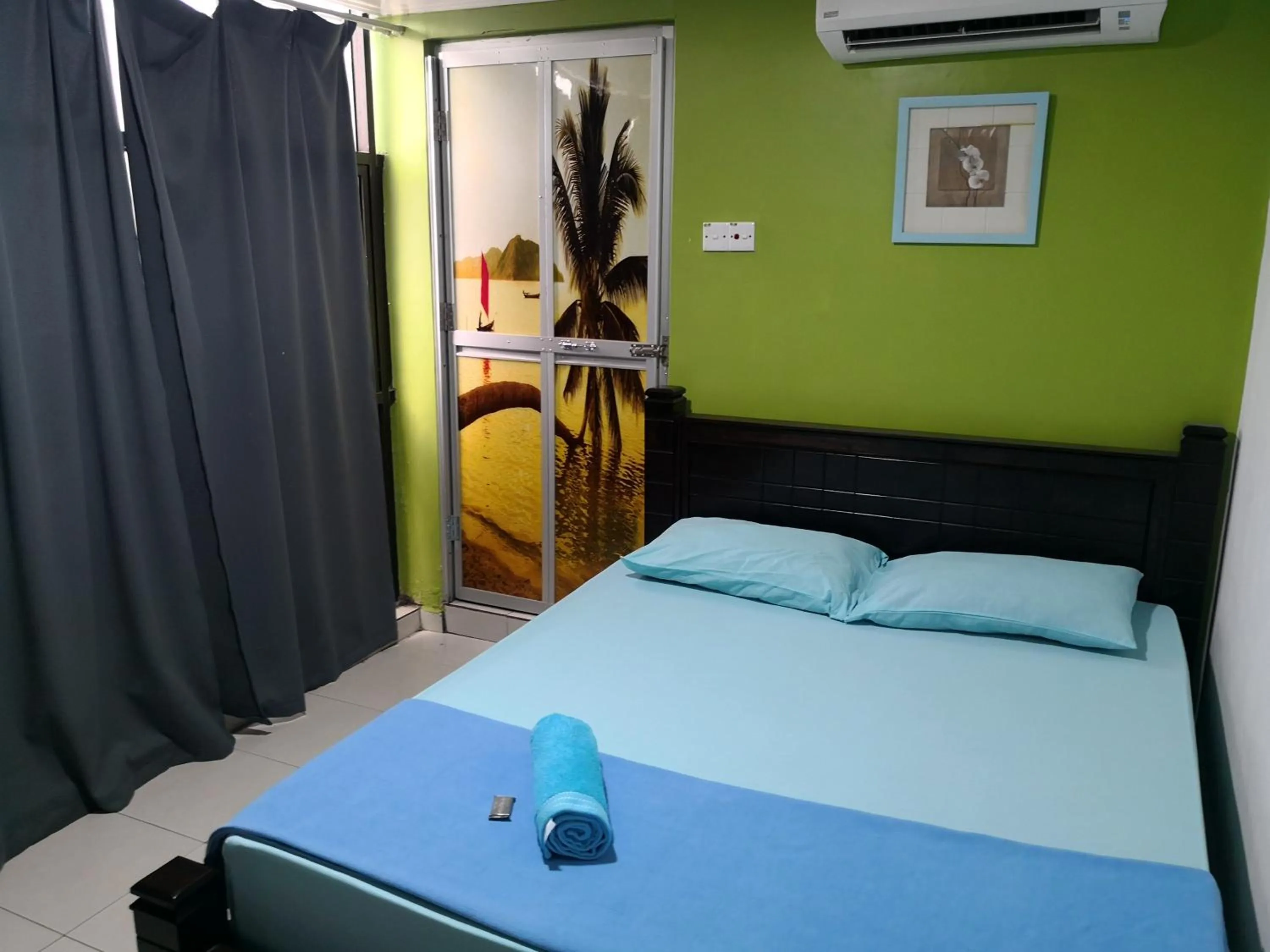 Bedroom, Bed in Kristal Inn Hotel UITM Shah Alam