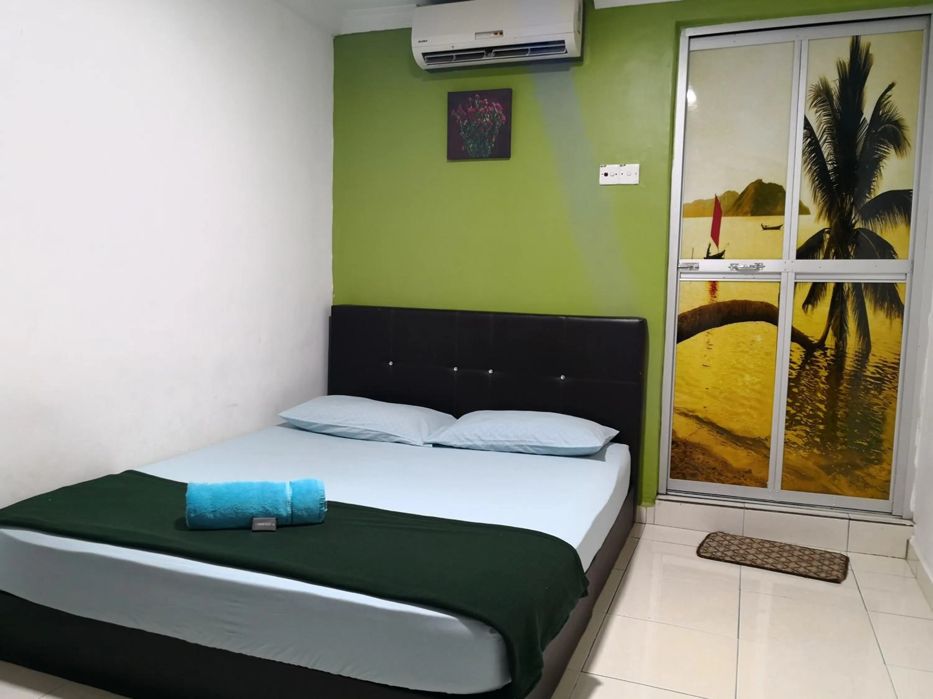 Bedroom, Bed in Kristal Inn Hotel UITM Shah Alam