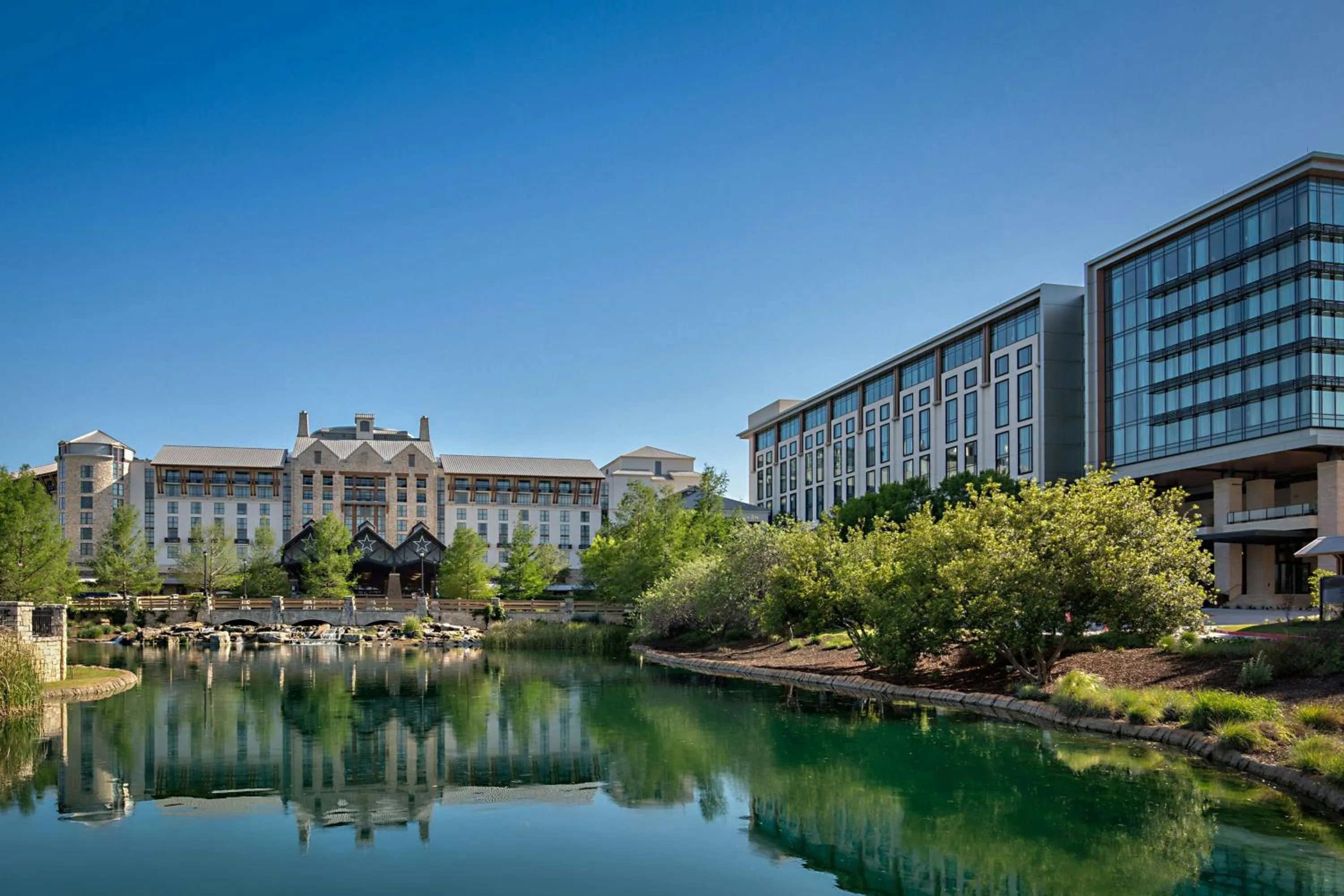Property building in Gaylord Texan Resort and Convention Center