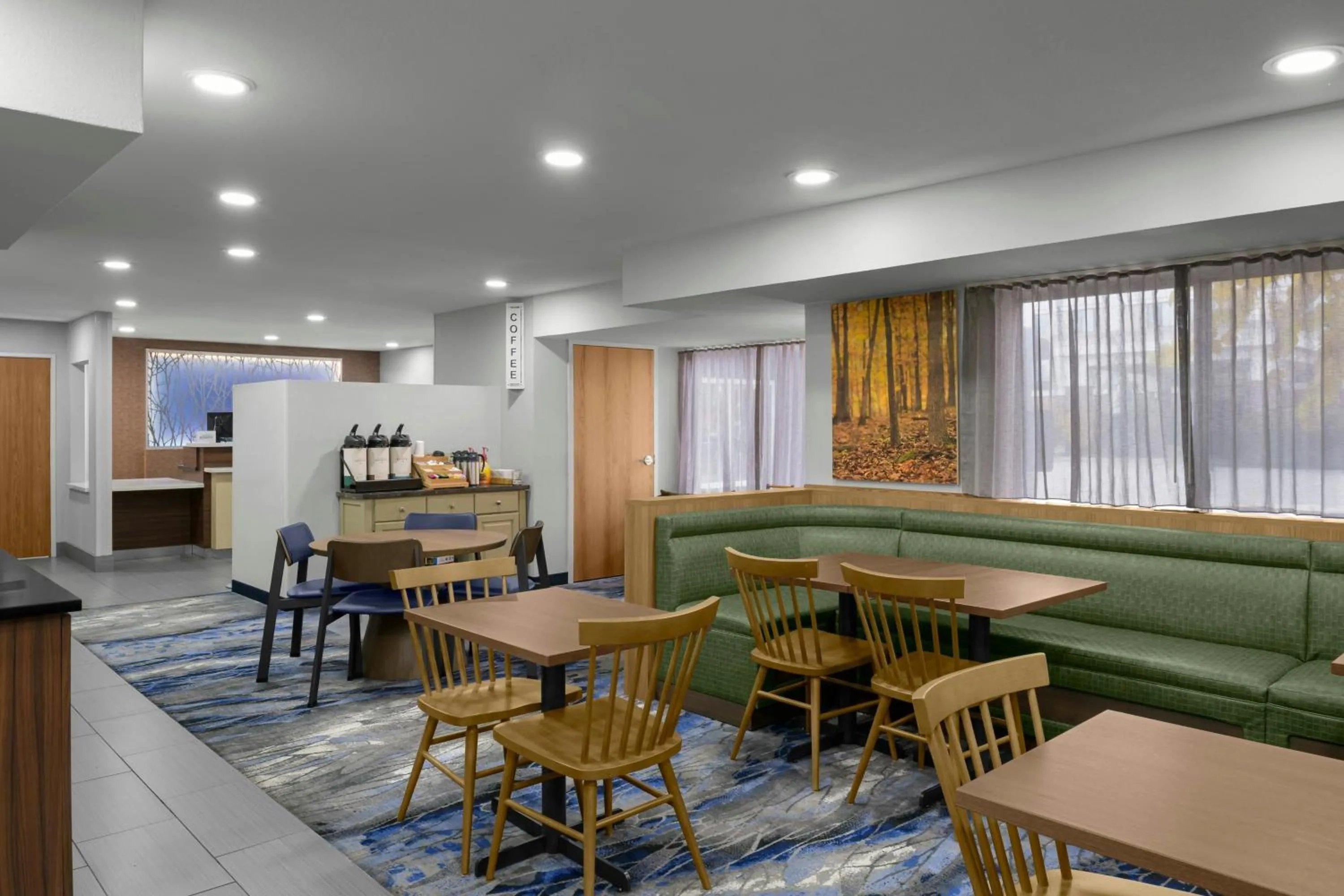 Breakfast in Fairfield Inn Boise Airport