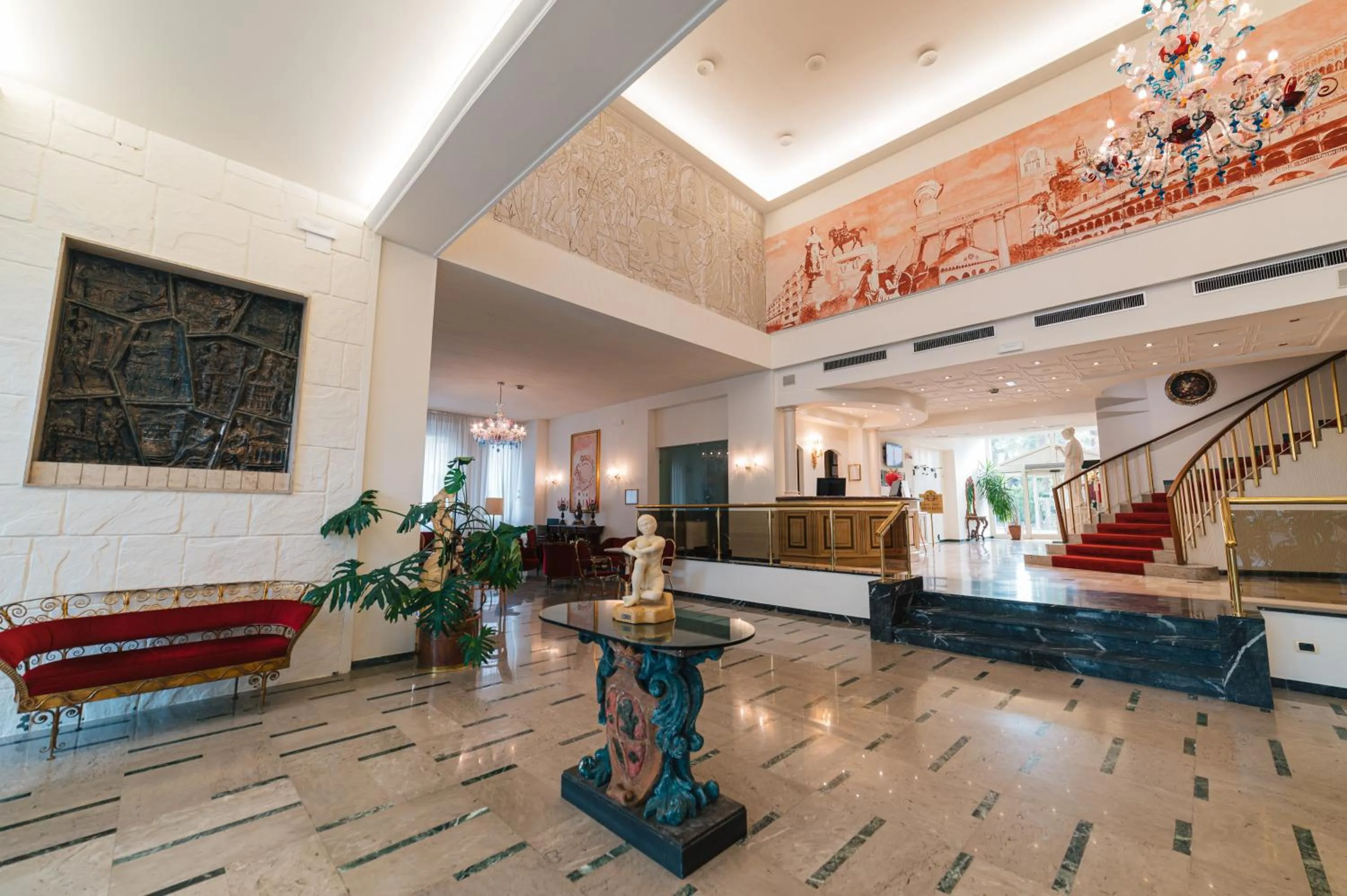 Lobby or reception in Hotel Terme Helvetia