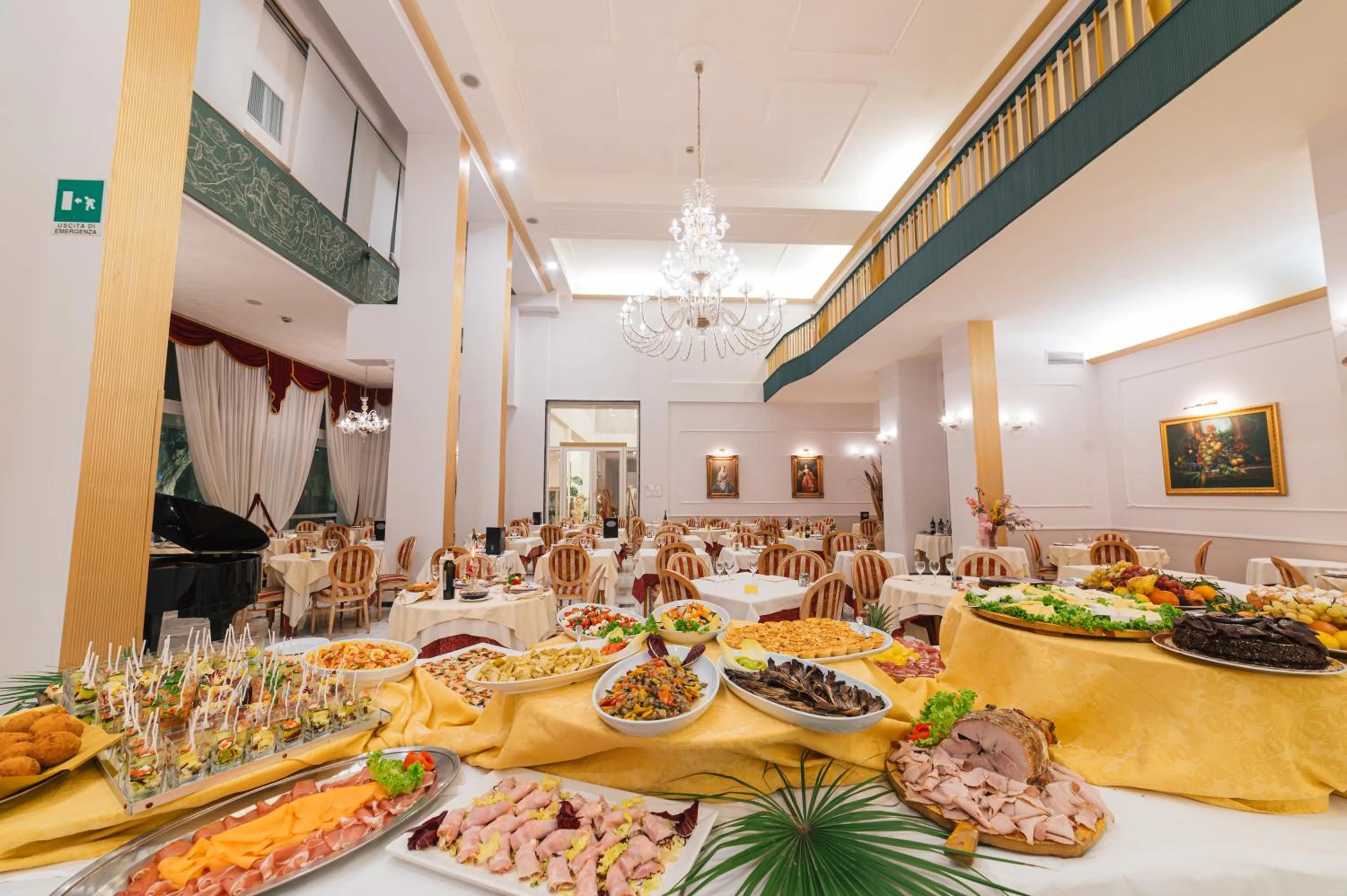 Food and drinks in Hotel Terme Helvetia