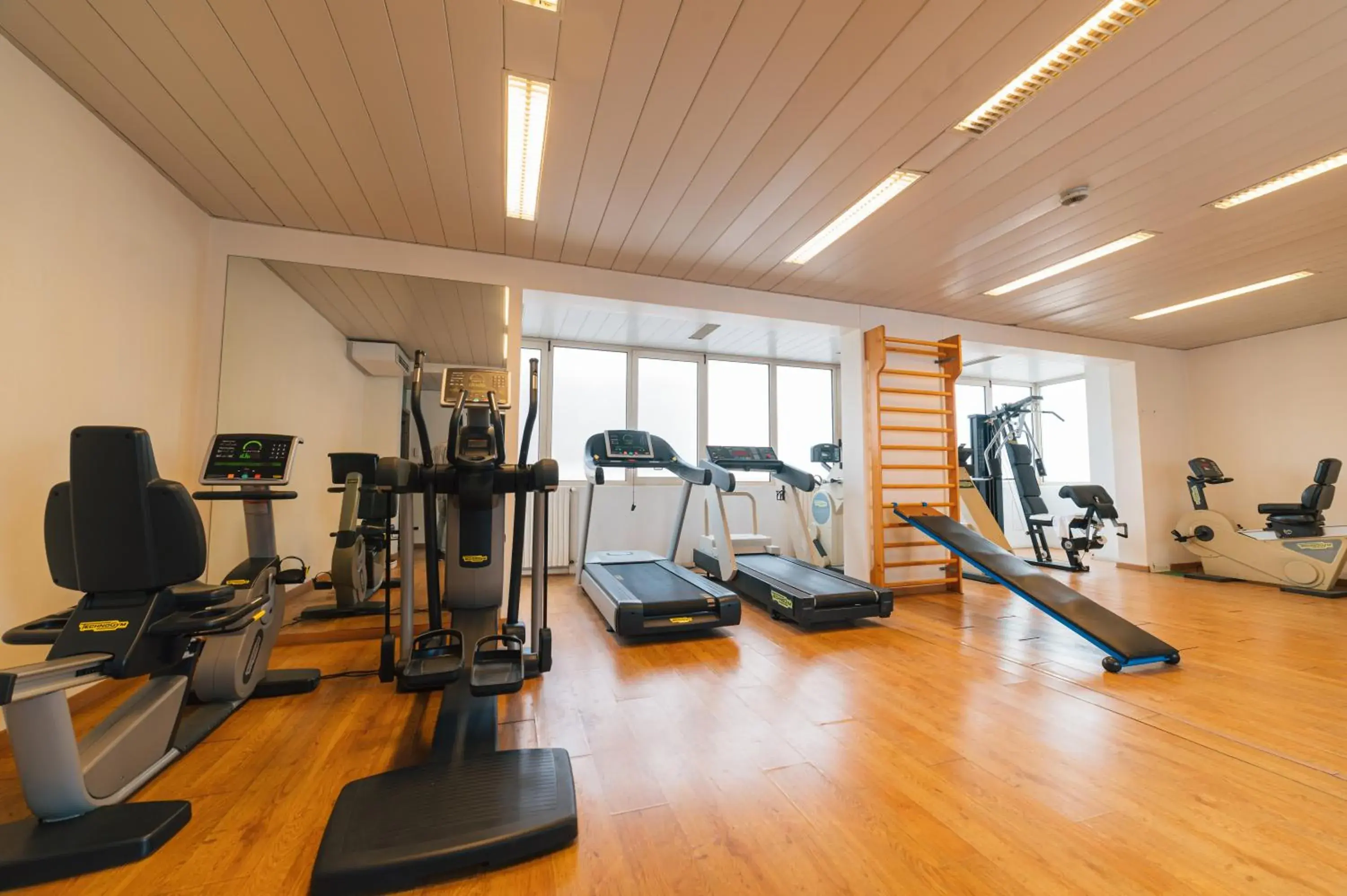 Fitness centre/facilities in Hotel Terme Helvetia Fitness centre/facilities in Hotel Terme Helvetia