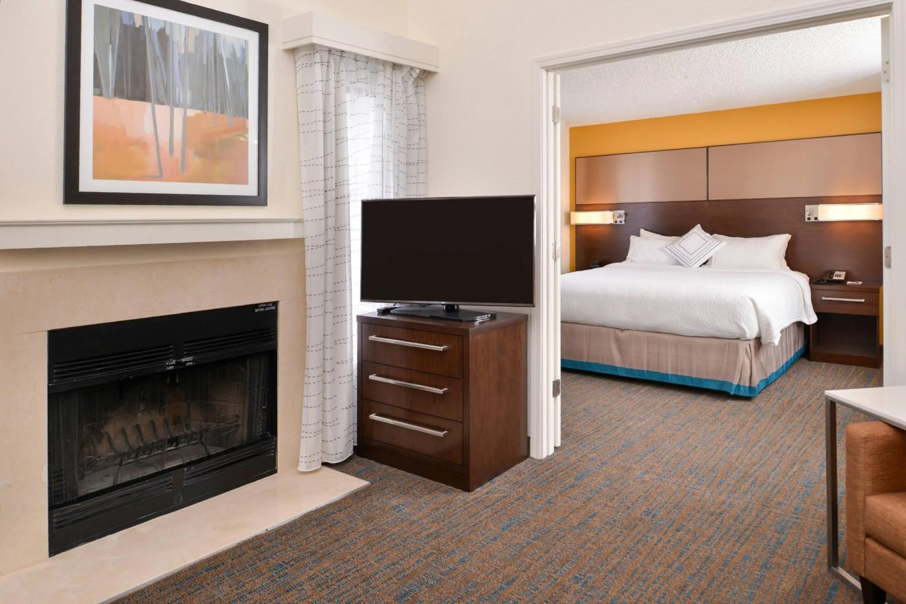 Living room, Bed in Residence Inn by Marriott Boise Downtown/University