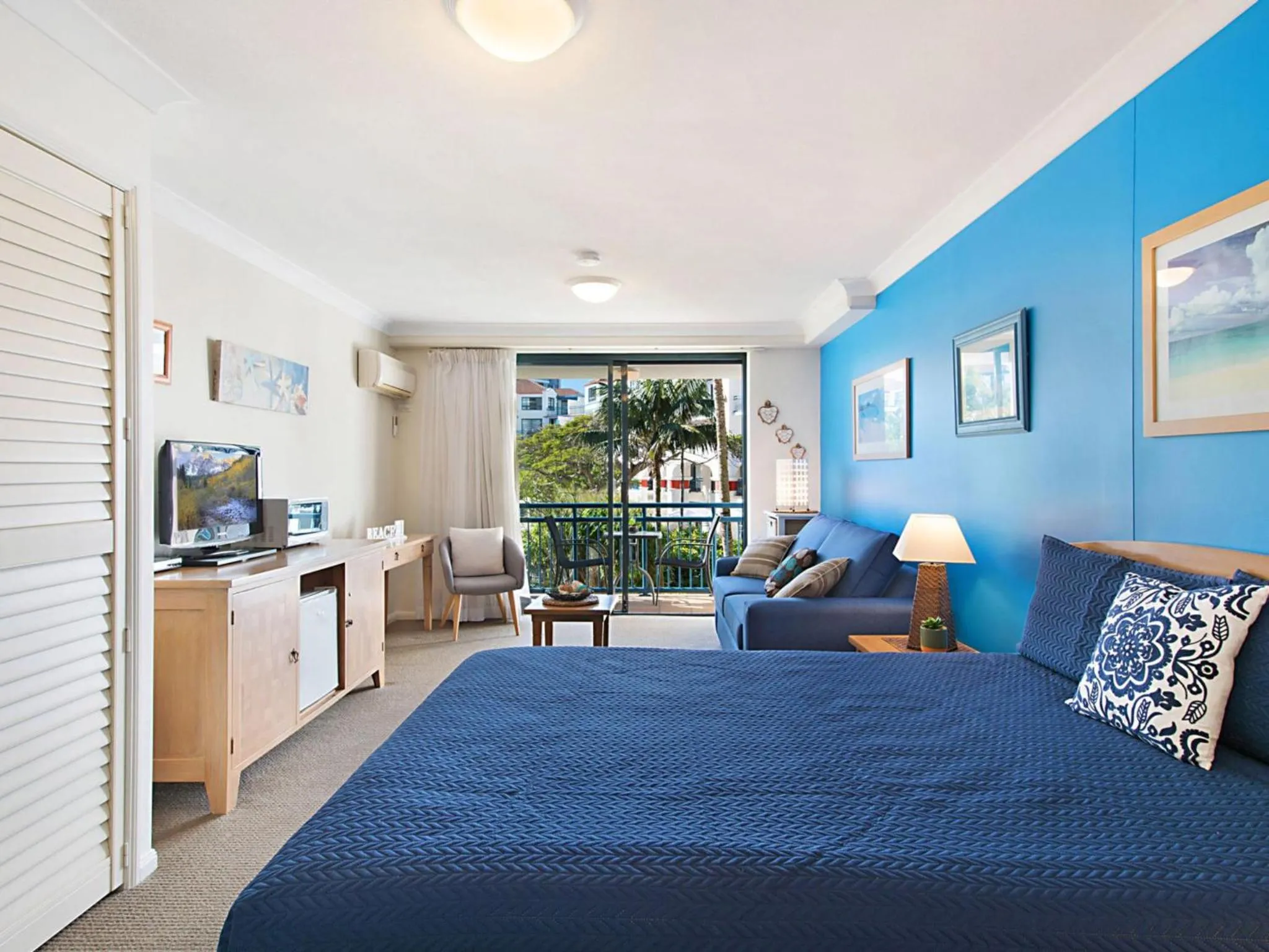Calypso Plaza Resort Unit 215