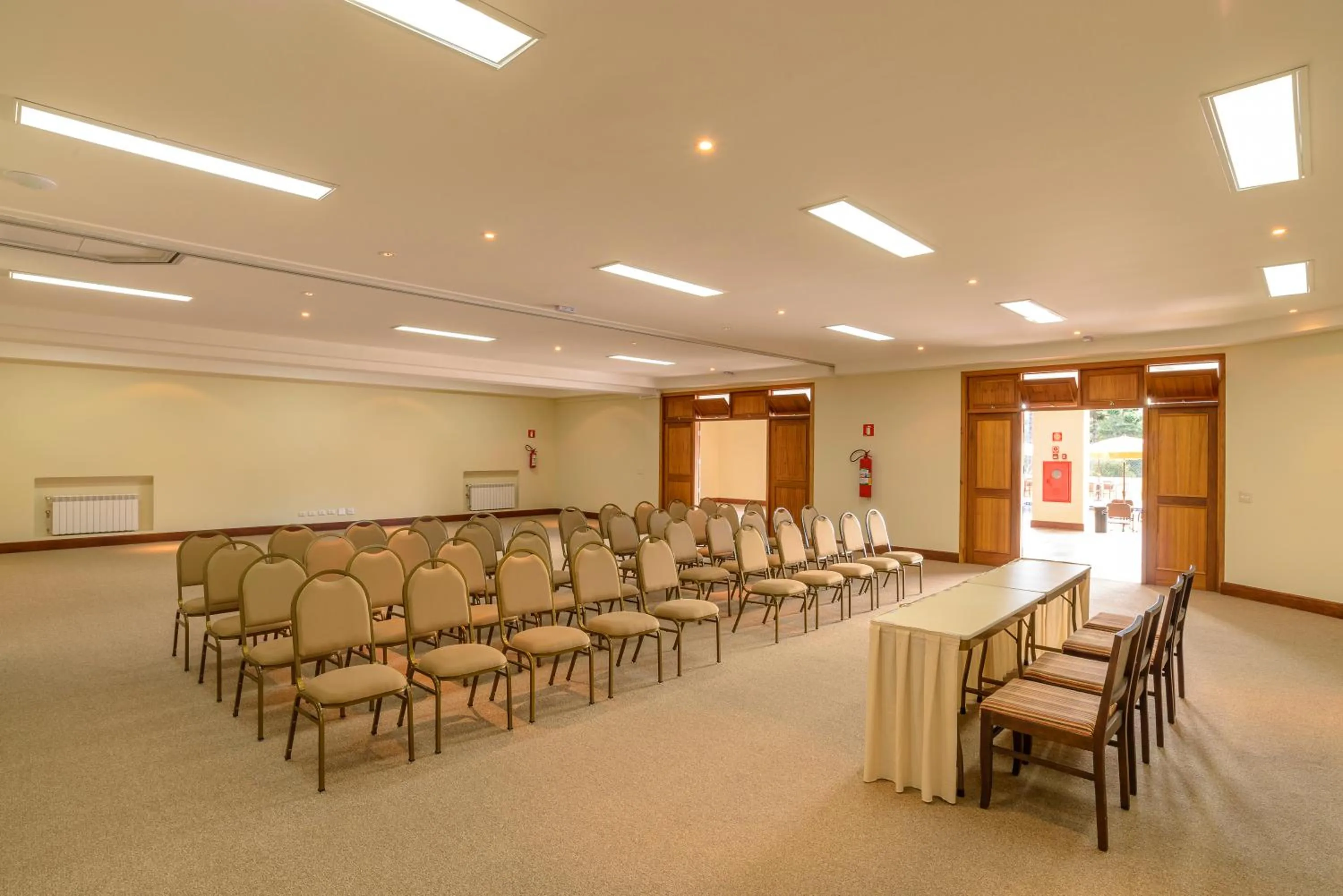 Meeting/conference room in Hotel Le Renard - Campos do Jordao