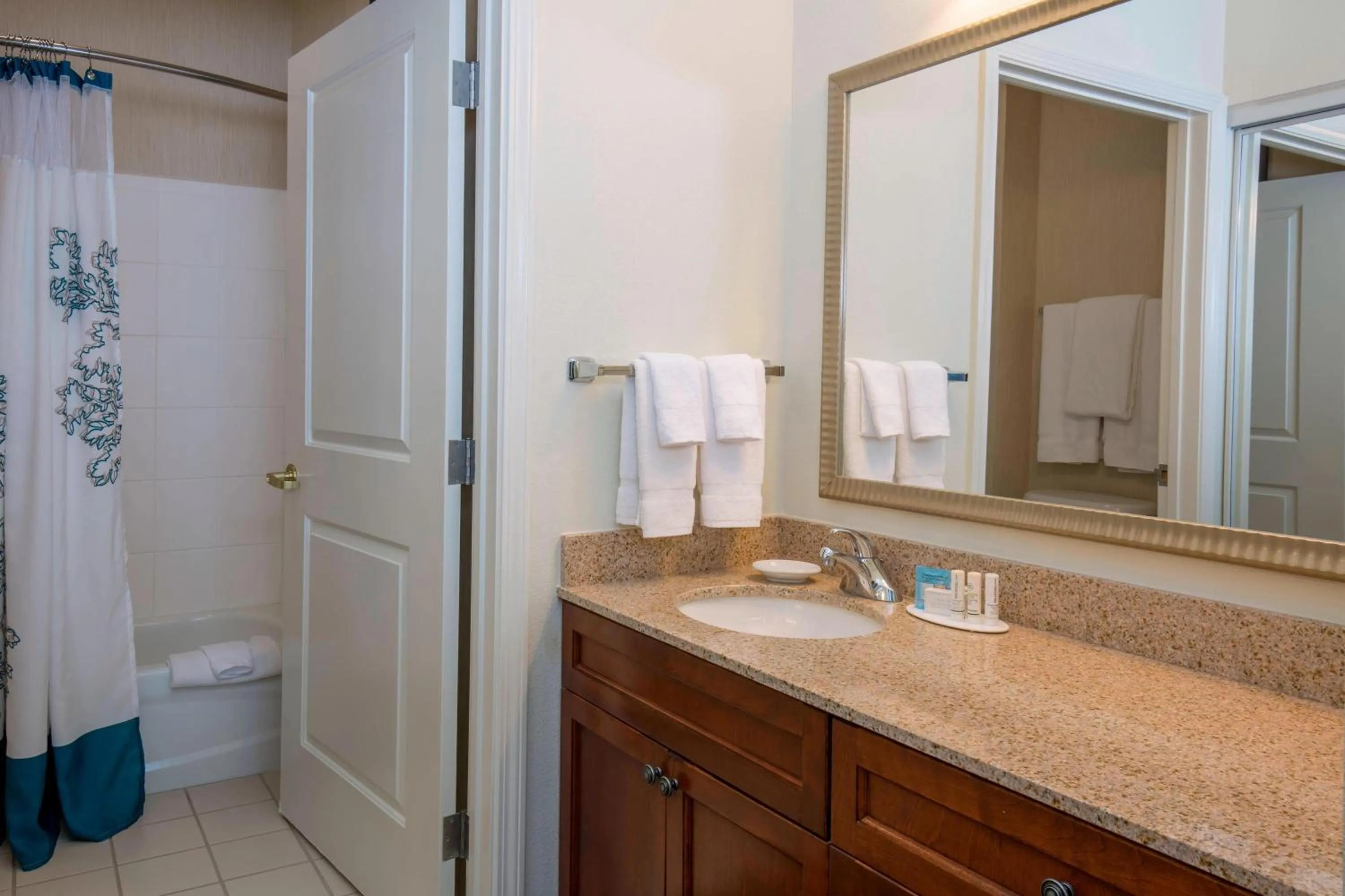 Bathroom in Residence Inn Boise West