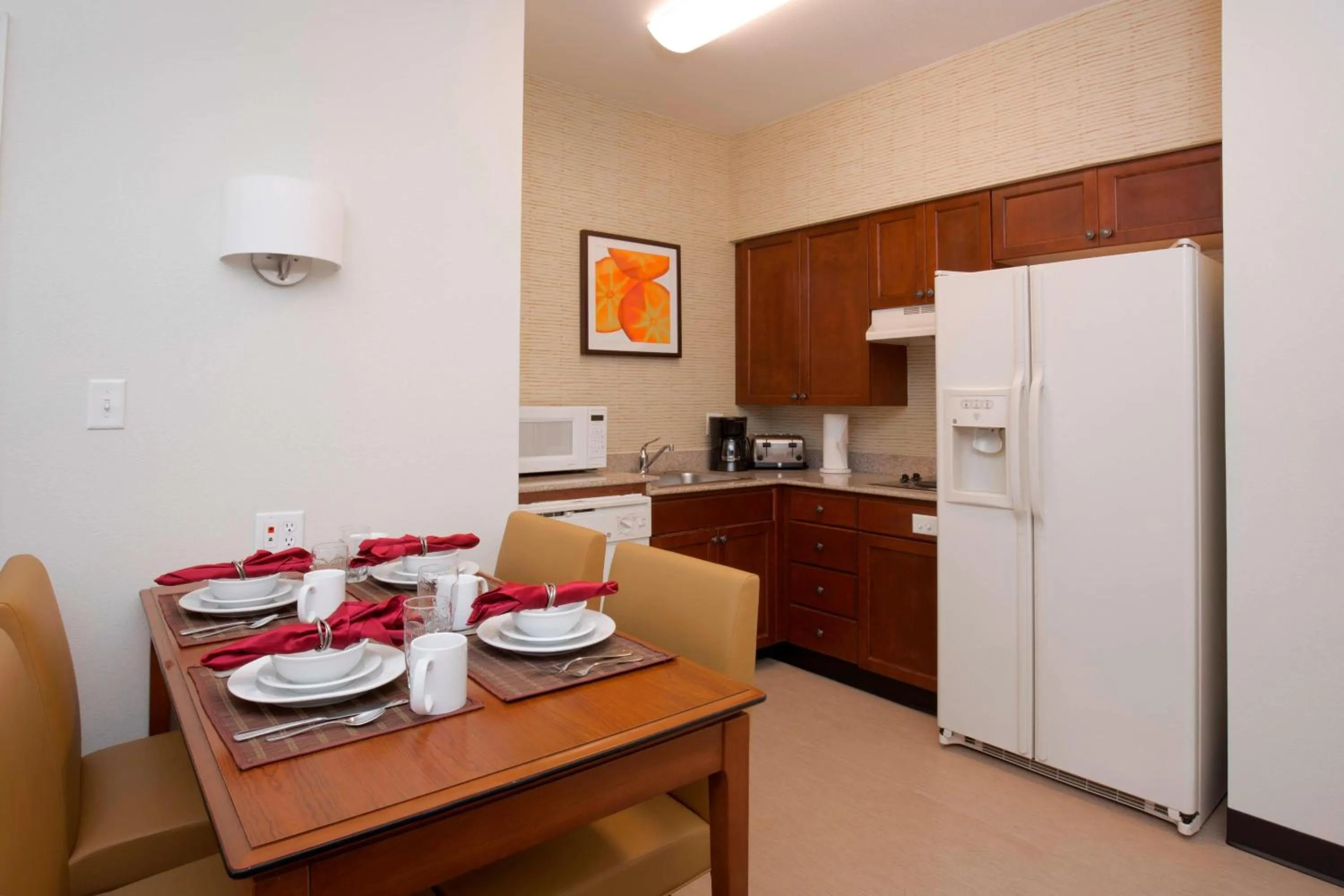 Kitchen or kitchenette in Residence Inn Boise West