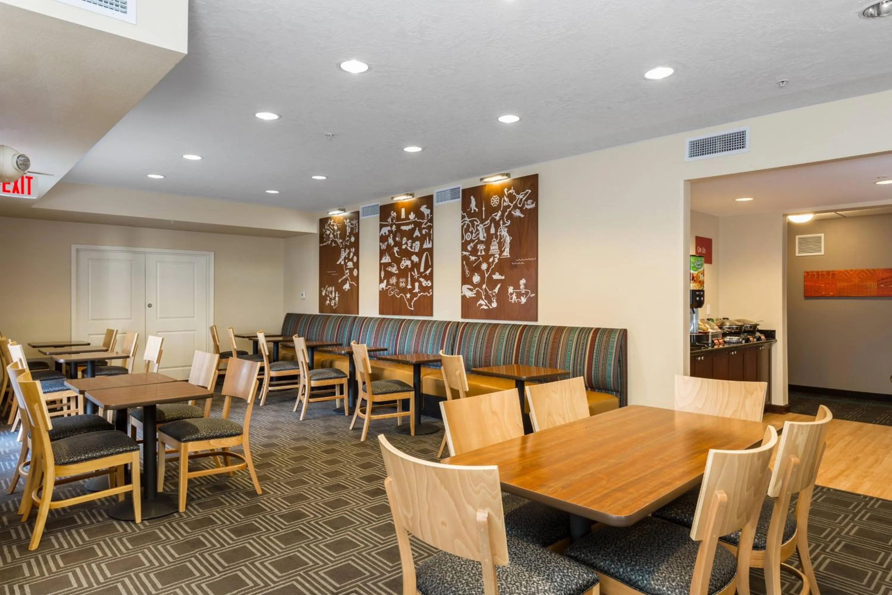 Breakfast in TownePlace Suites by Marriott Boise Downtown/University