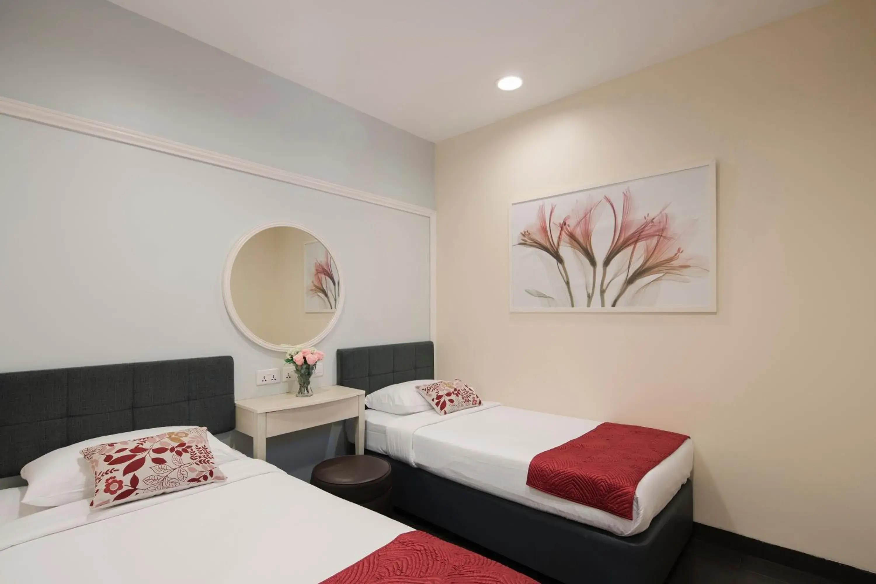 Standard Twin Room in Value Hotel Balestier Standard Twin Room in Value Hotel Balestier
