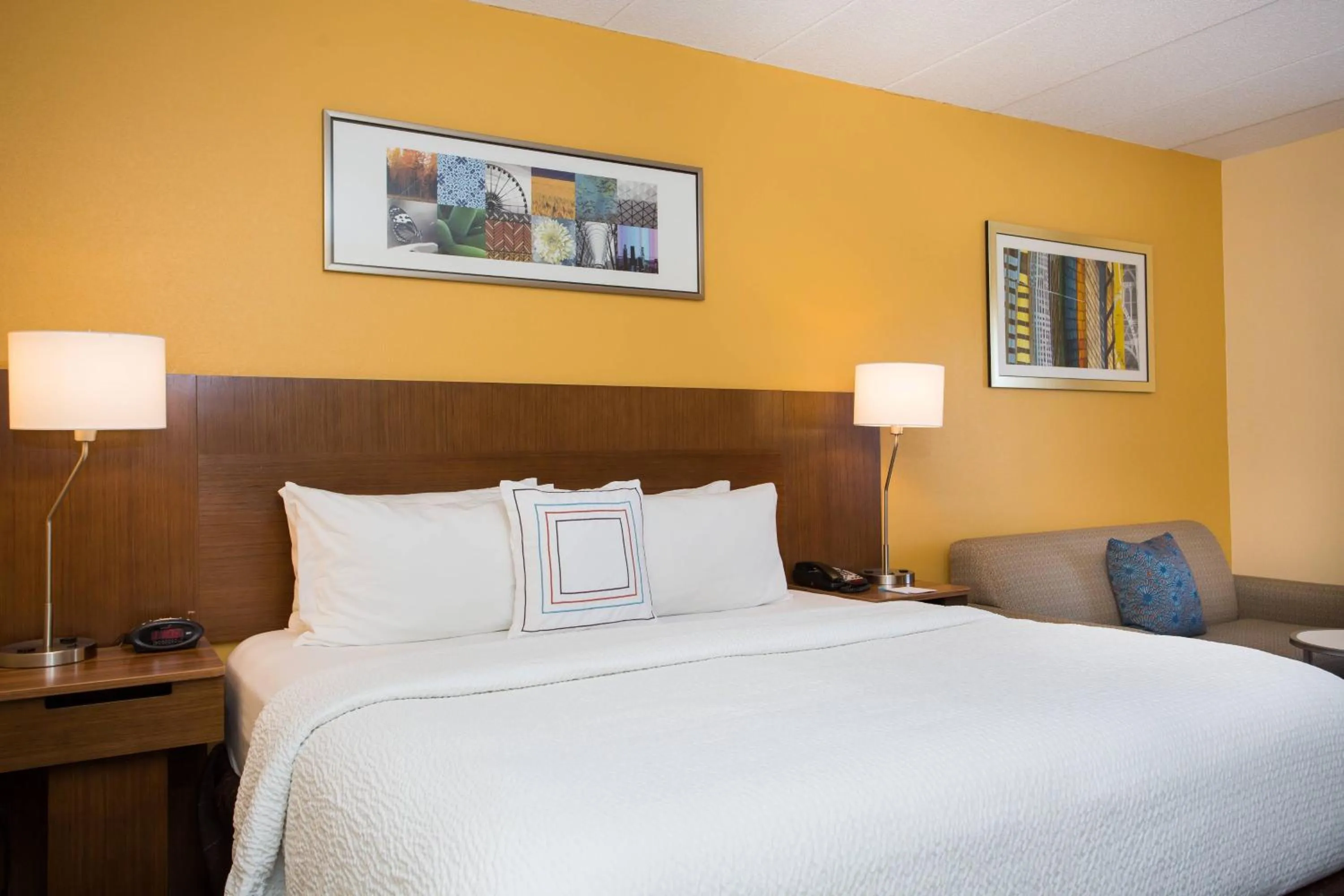 Photo of the whole room, Bed in Fairfield by Marriott Inn & Suites Raynham Middleborough/Plymouth