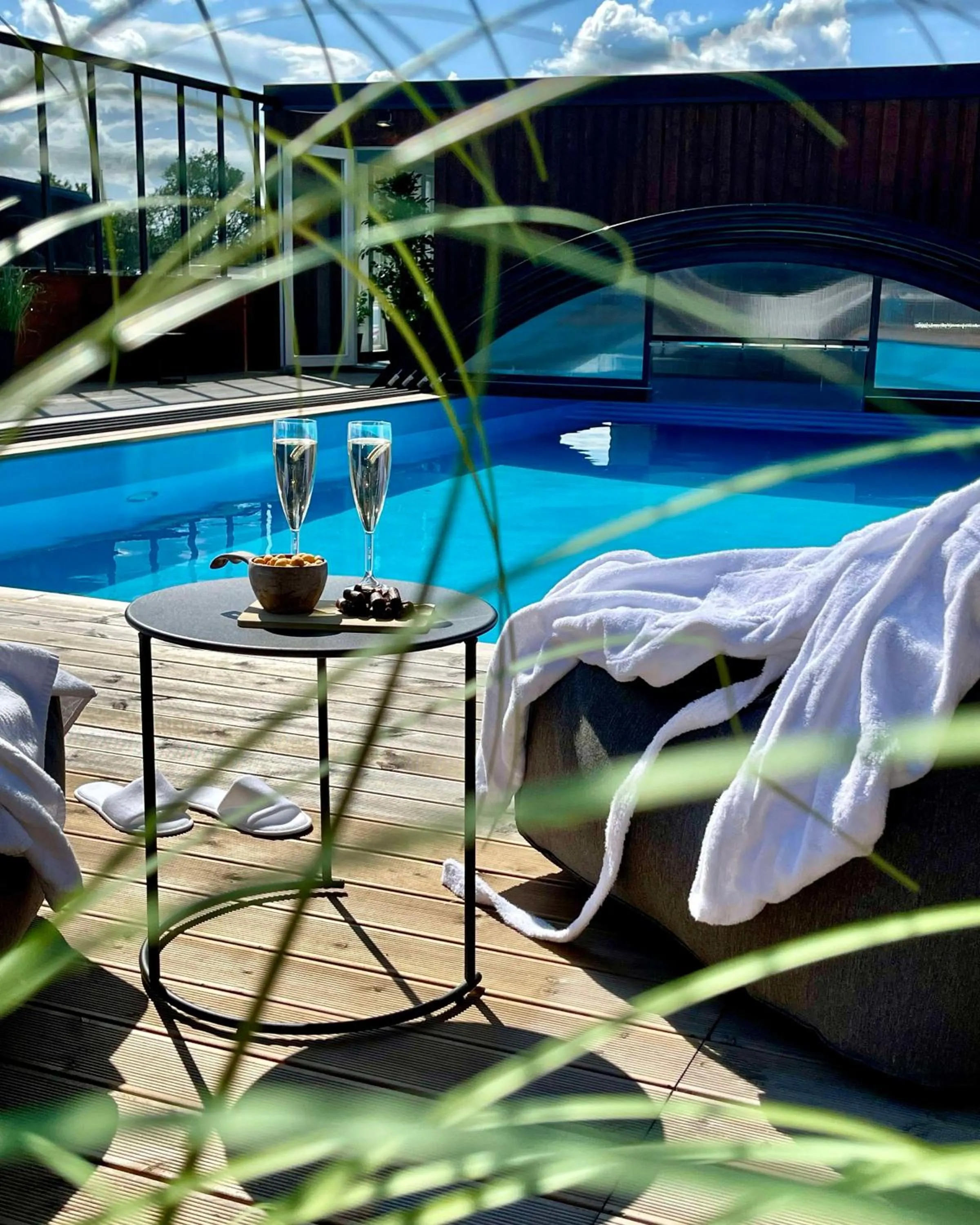 Pool view in Best Western Hotel Arctic Eden