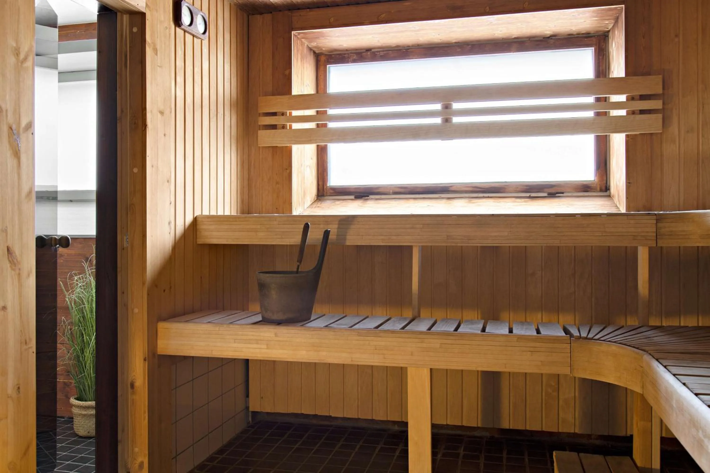 Spa and wellness centre/facilities in Best Western Hotel Arctic Eden