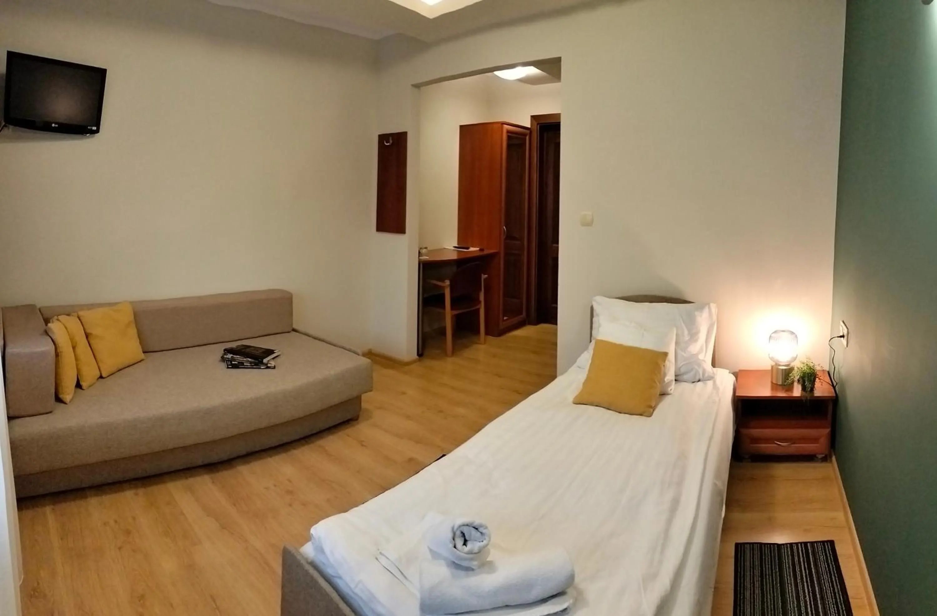 Photo of the whole room, Bed in Bankietowa Hotel & Restauracja