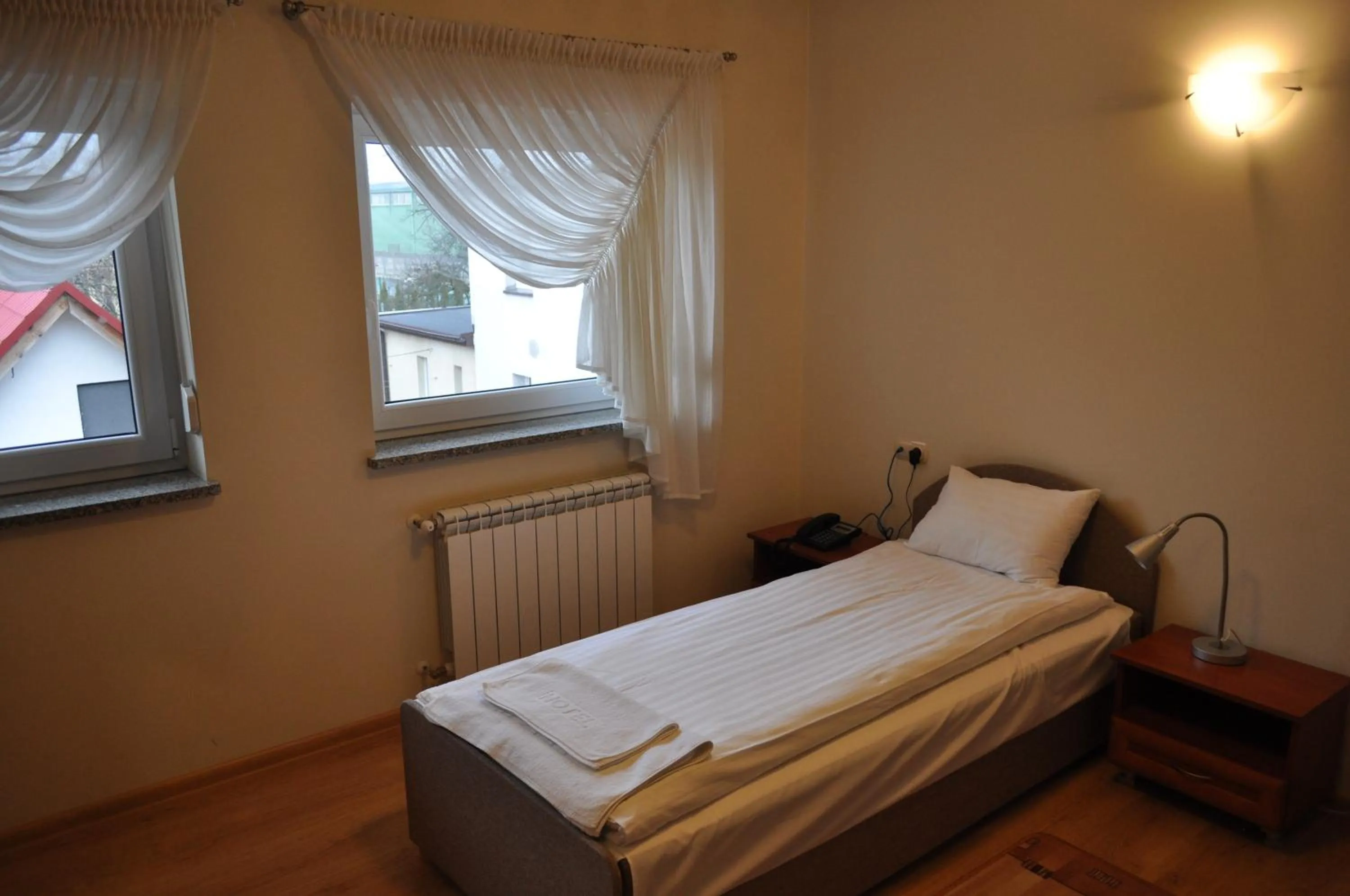 Bed in Bankietowa Hotel & Restauracja