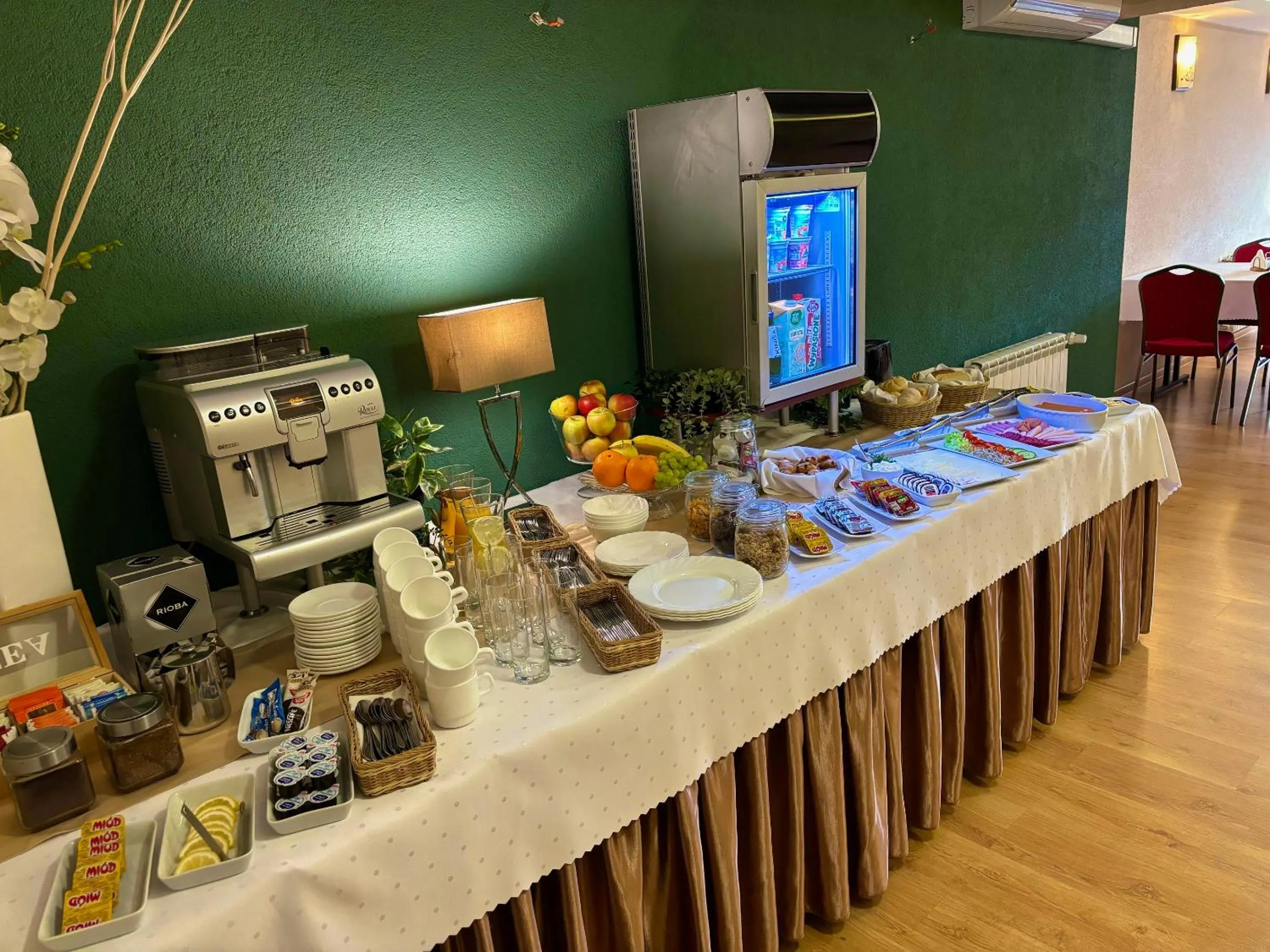 Buffet breakfast in Bankietowa Hotel & Restauracja