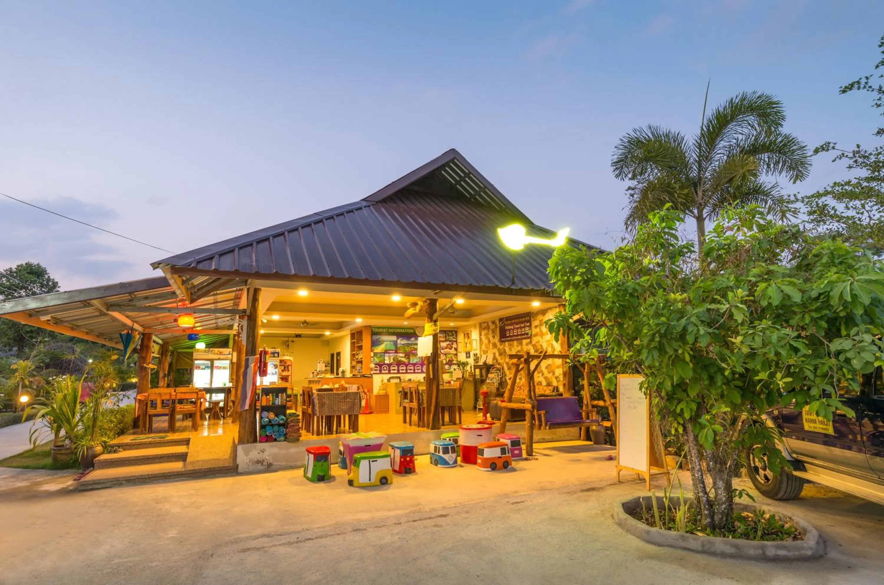 Property building in Pinthong Aonang Villa