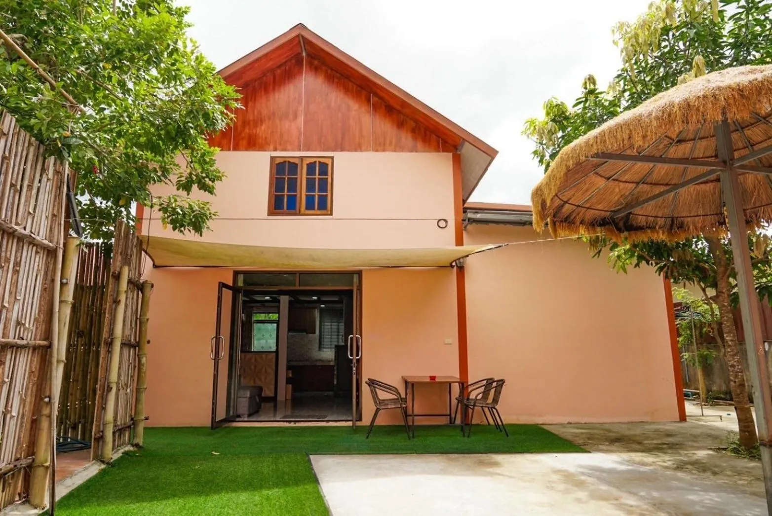 Property building in Pinthong Aonang Villa