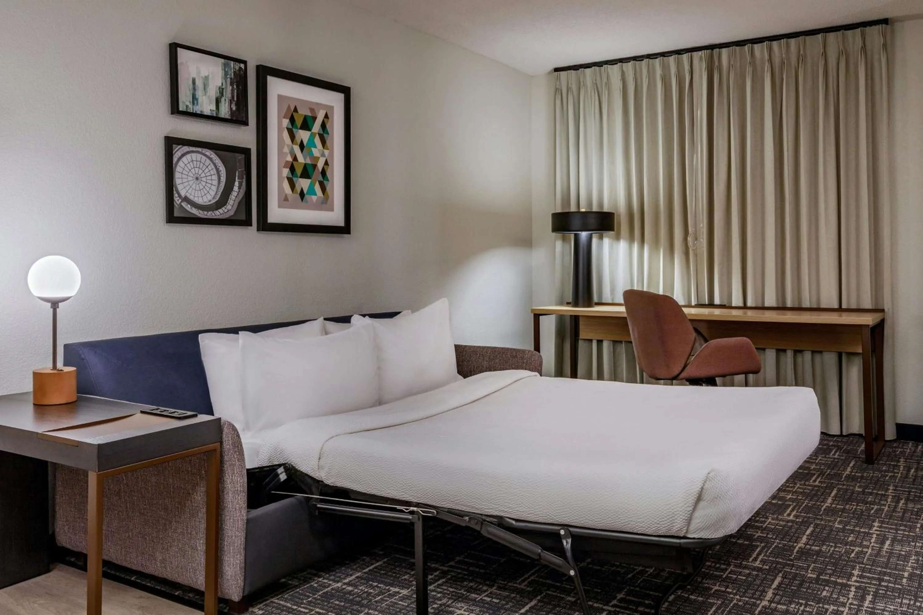 Bedroom, Bed in Residence Inn Worcester