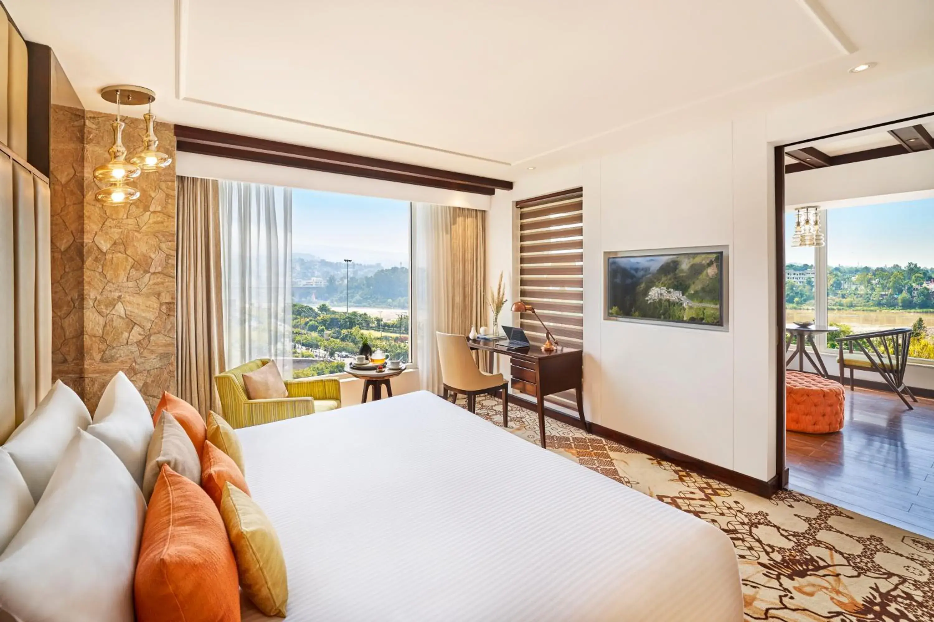 Bed in Vivanta Jammu City Centre Bed in Vivanta Jammu City Centre